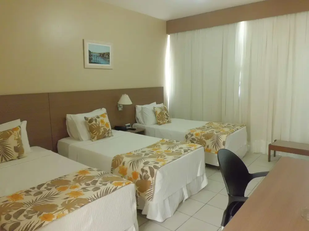 Rede Andrade Barra, Room