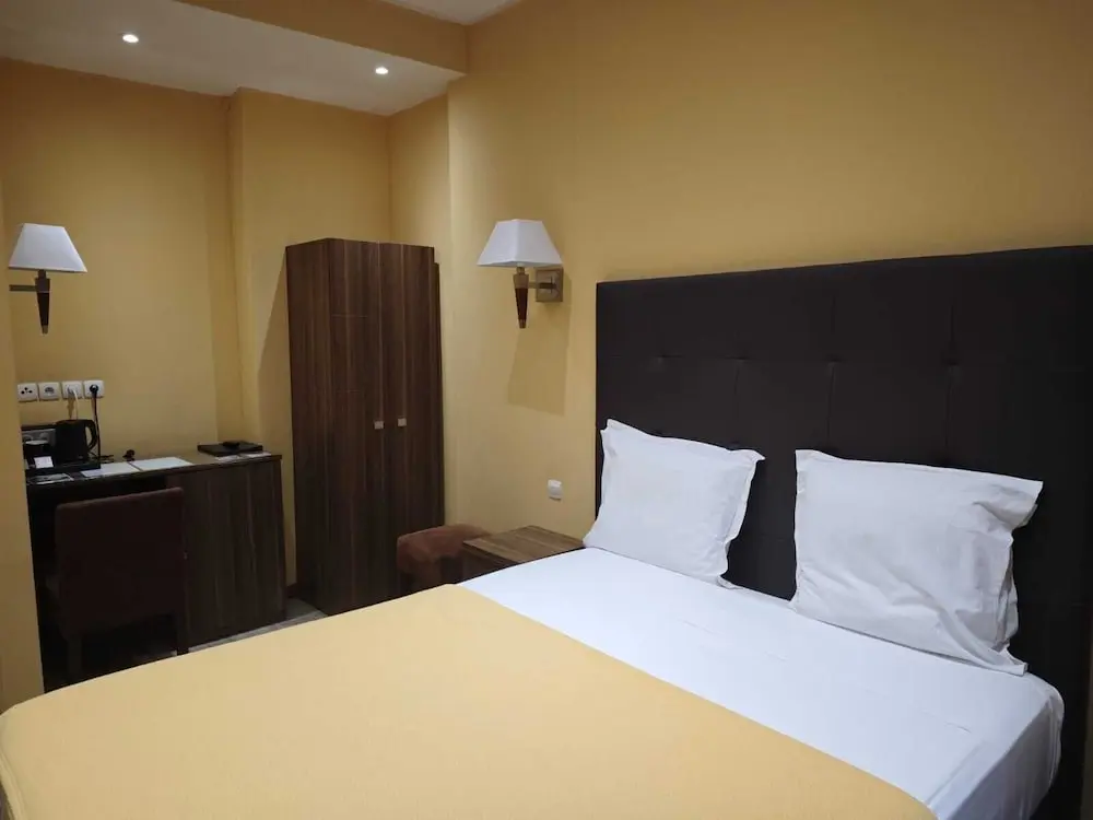 Hotel Capitole, Room