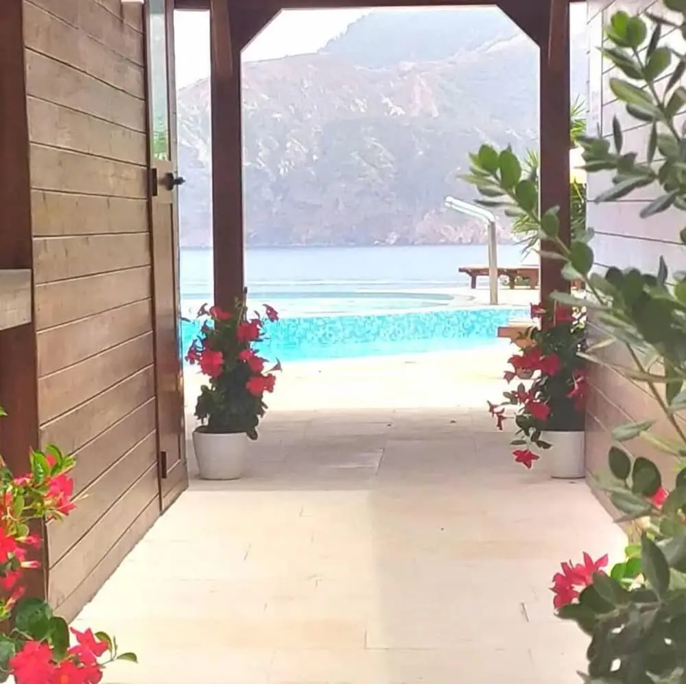Vulcano Blu Residence, Reception
