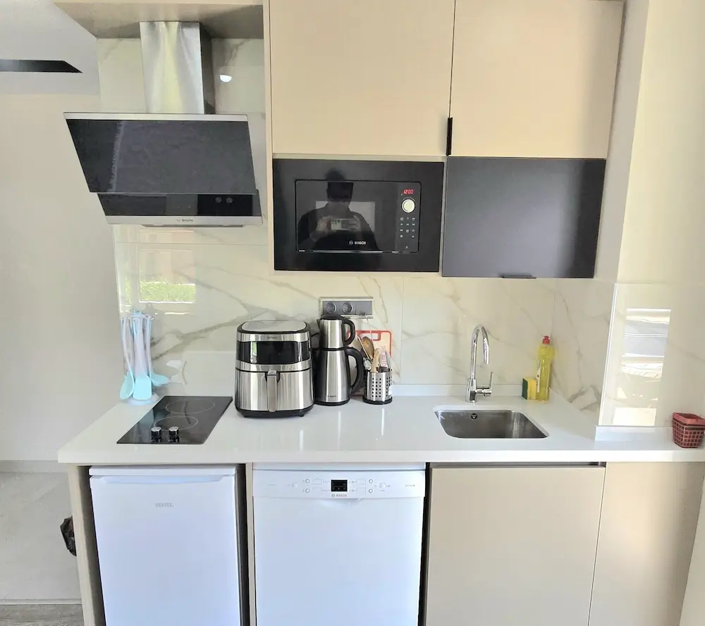 River Park Residence Lara, Private kitchen