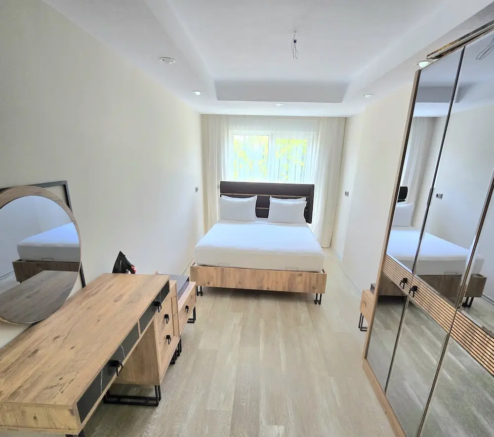 River Park Residence Lara, Room