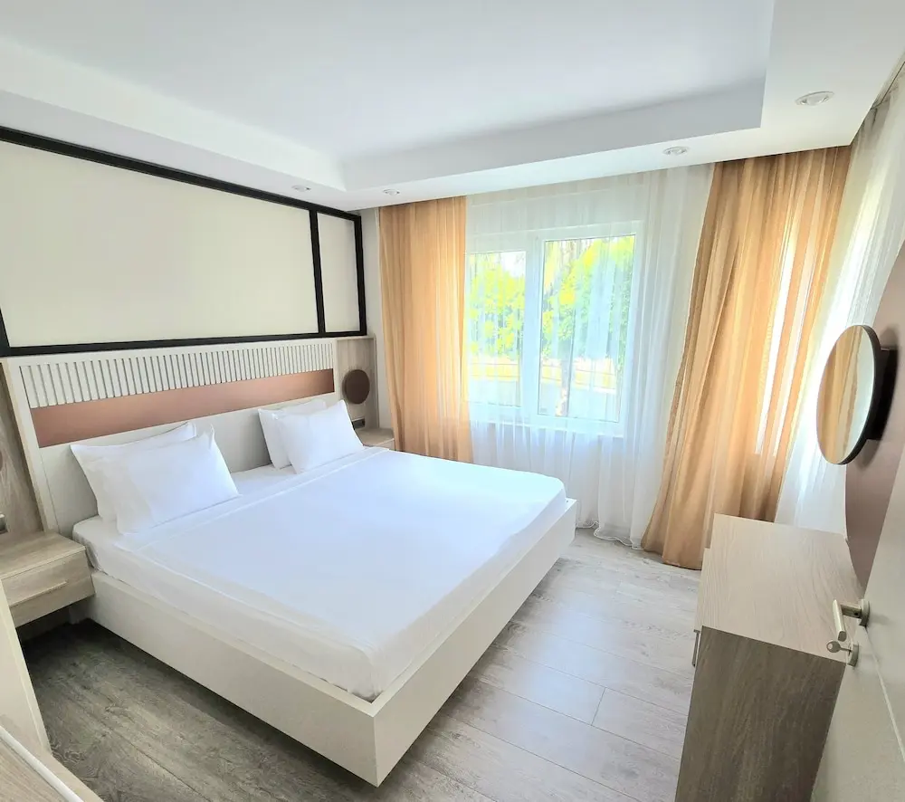 River Park Residence Lara, Room