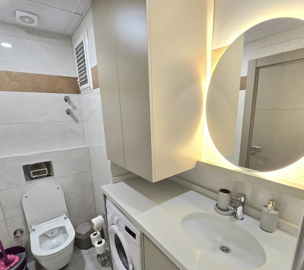 River Park Residence Lara, Bathroom