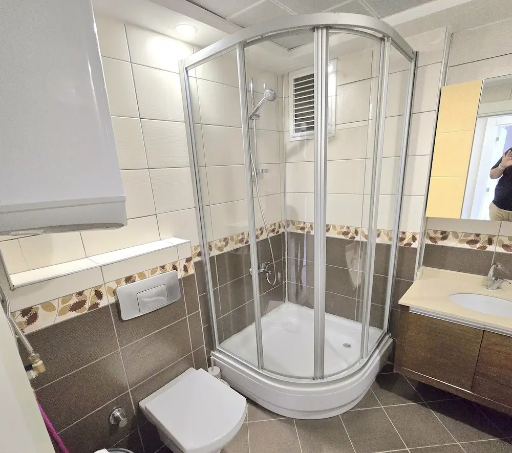 River Park Residence Lara, Bathroom