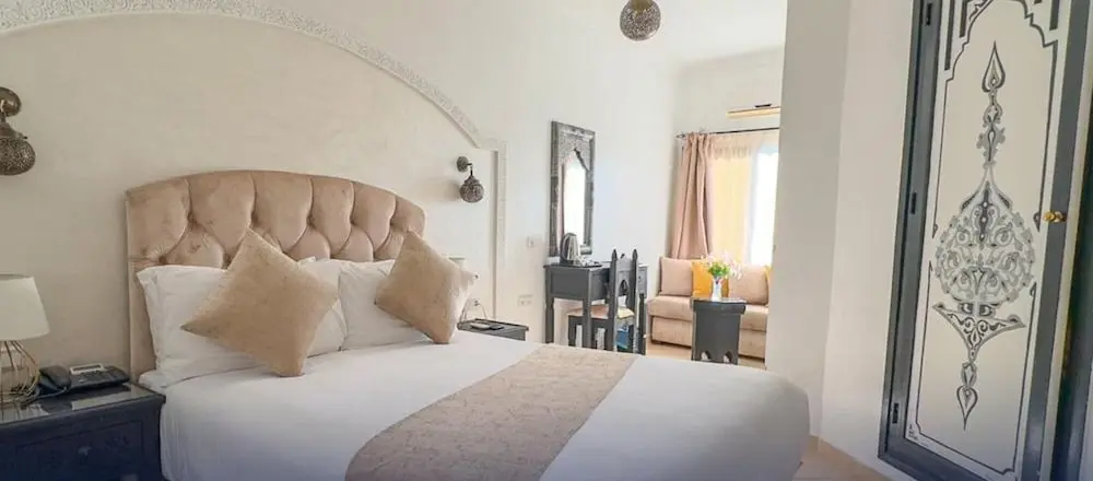 Hotel Parador, Room