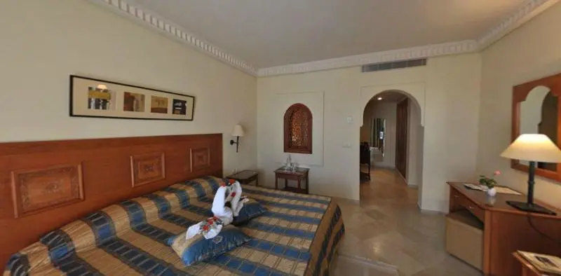 Alhambra Thalasso, Room