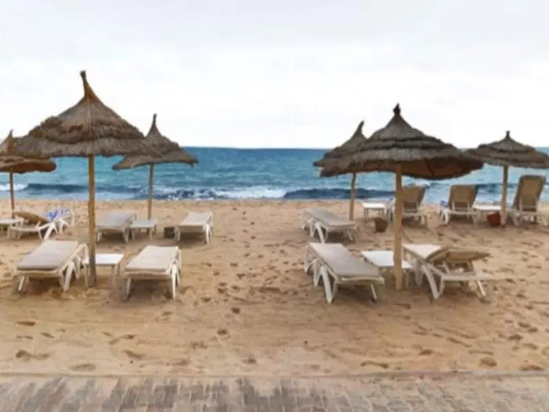 Alhambra Thalasso, Beach