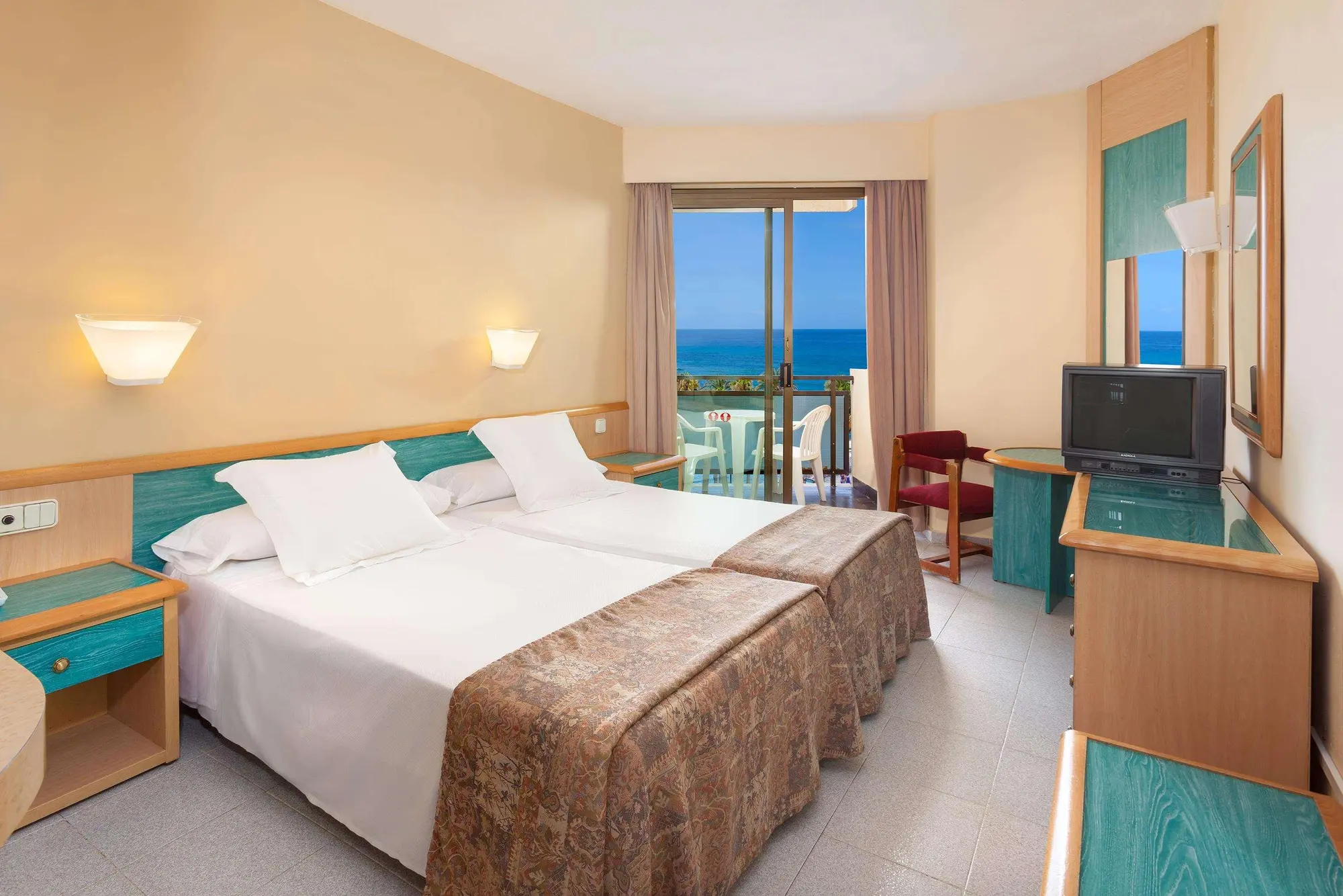 Sol Tenerife, Room