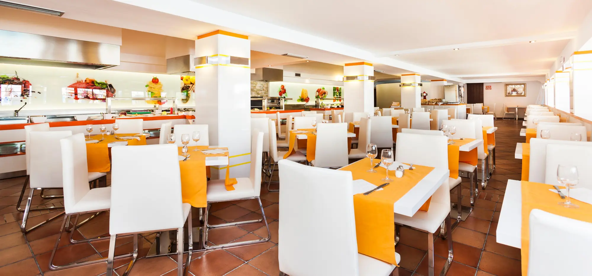 Globales Cortijo Blanco, Restaurant