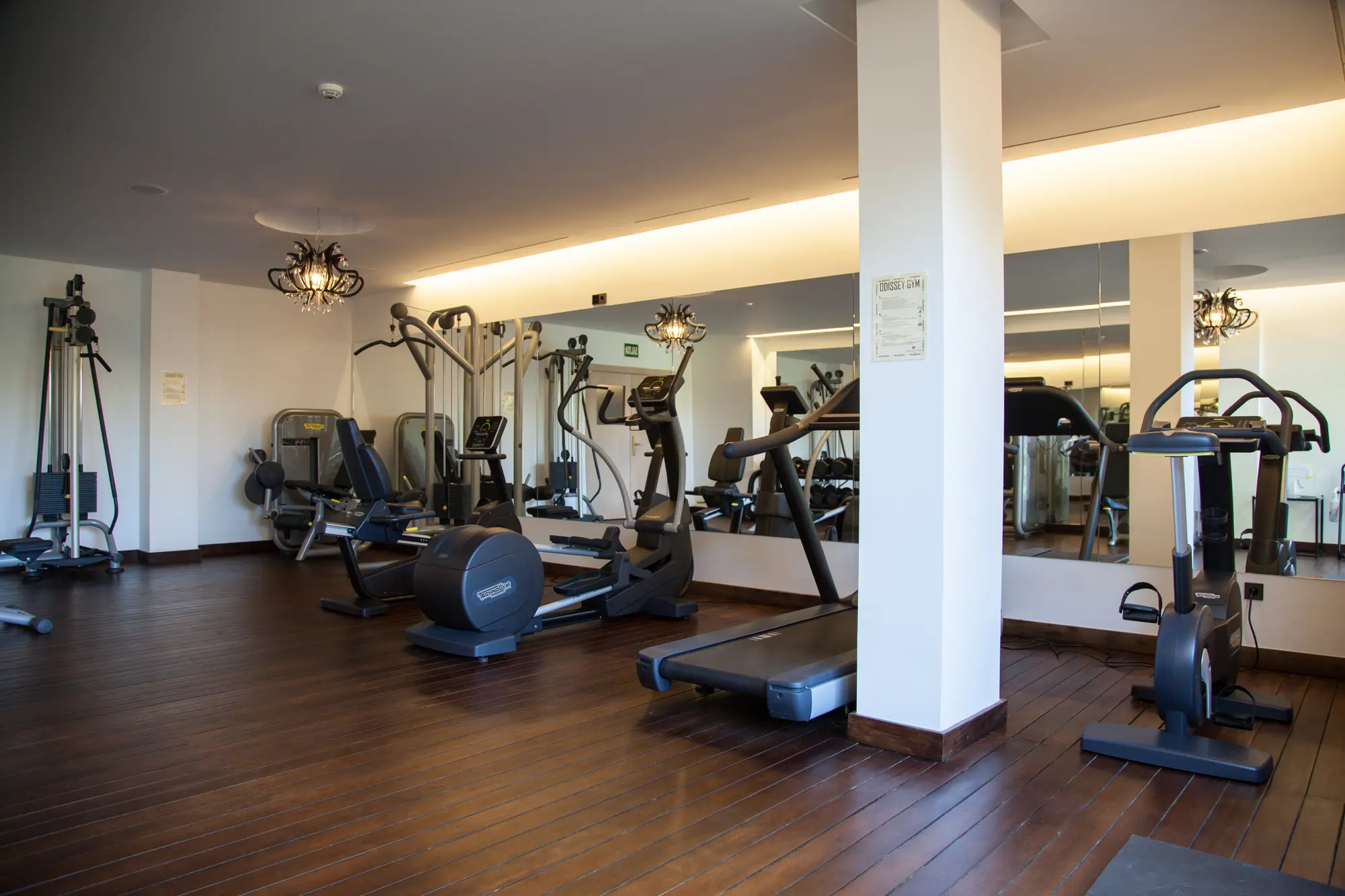 Serrano Palace, Sports and Entertainment