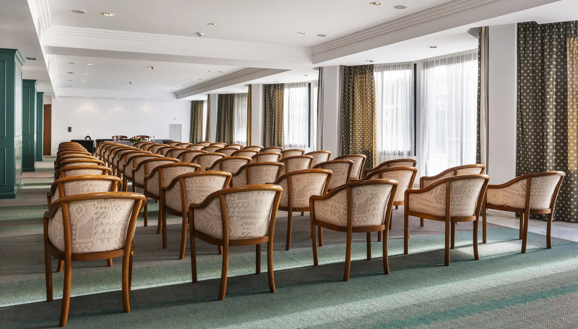 Serrano Palace, Conferences