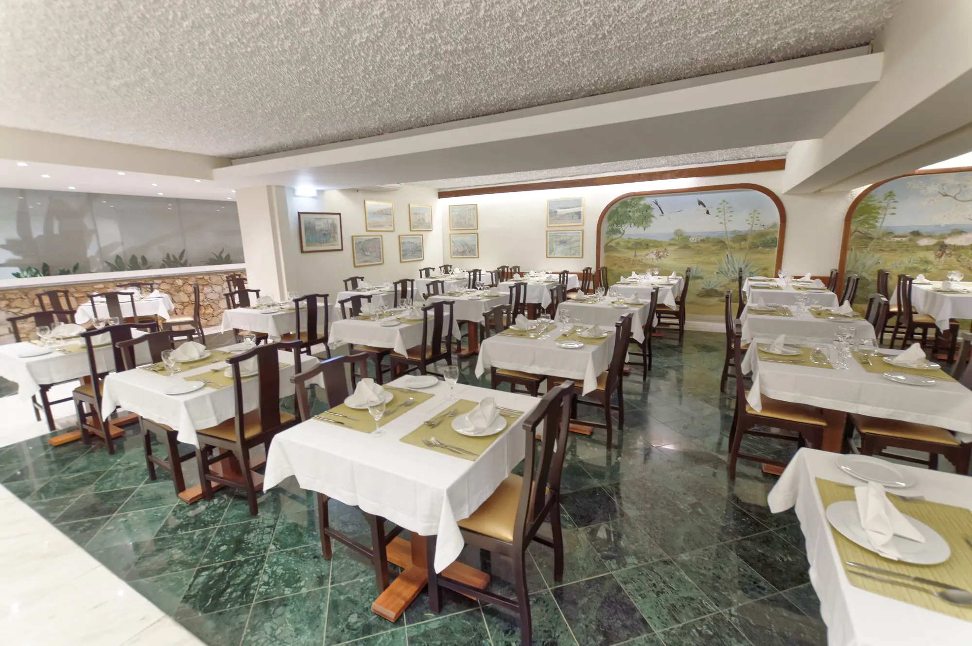 Carvoeiro Garden Hotel, Restaurant