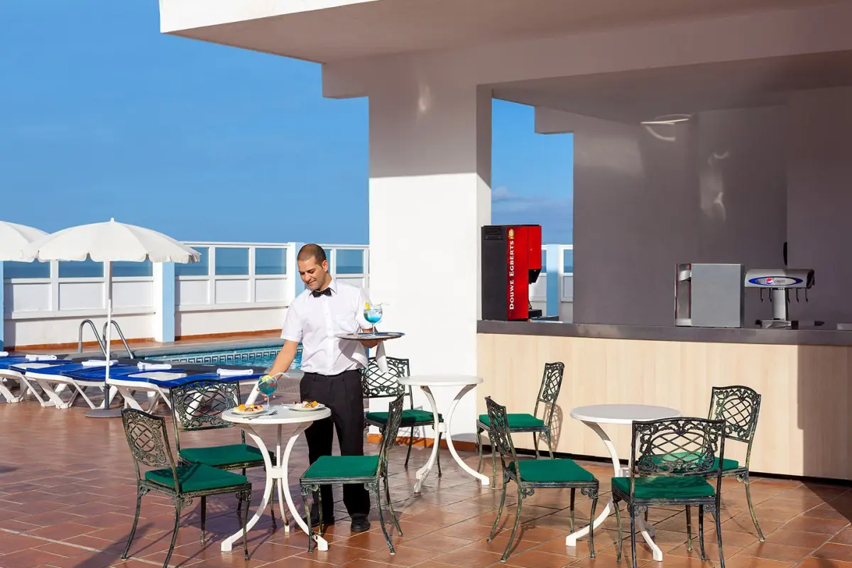 HC Hotel Magec, Terrace