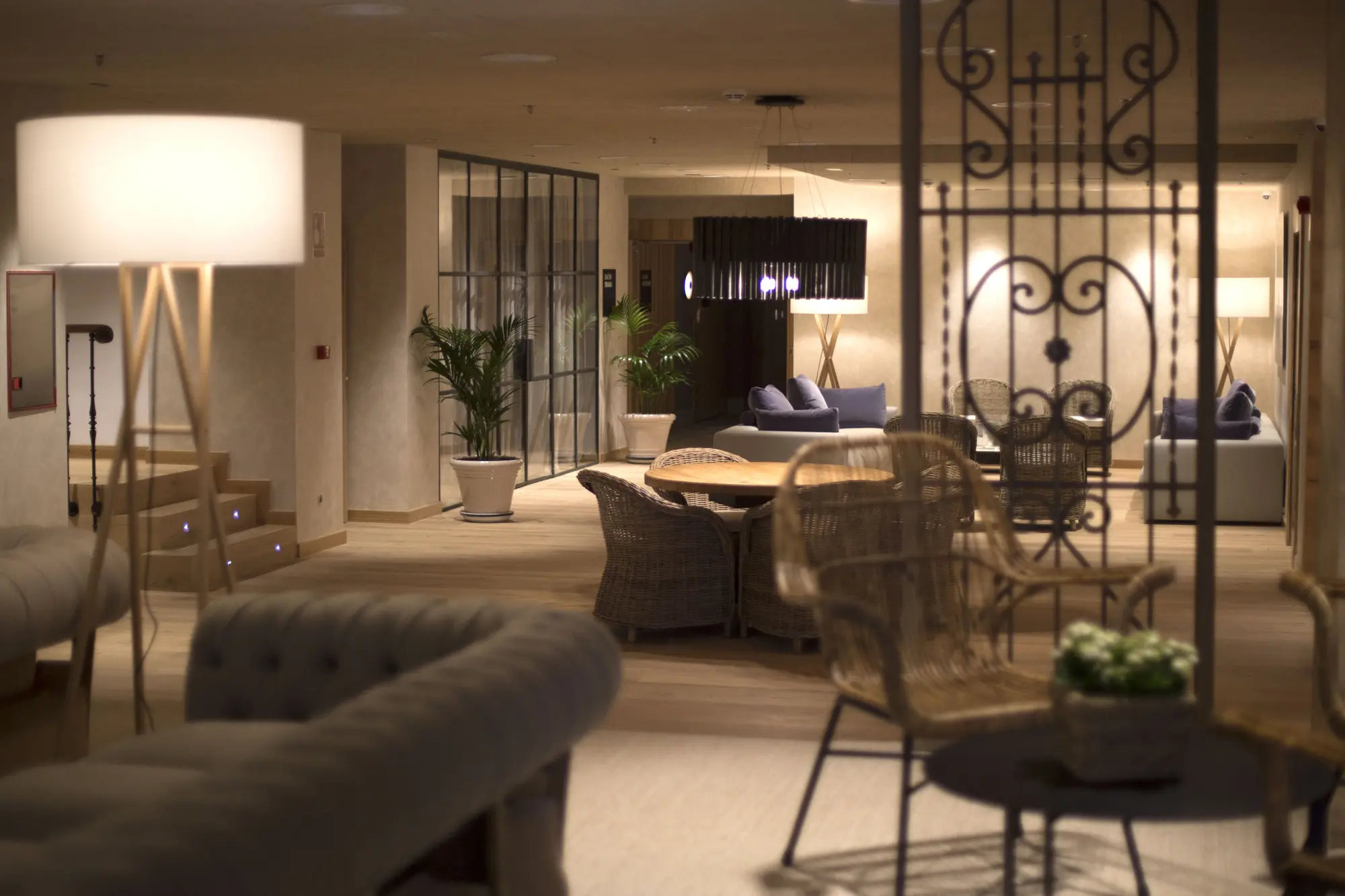Zenit Sevilla, Lobby