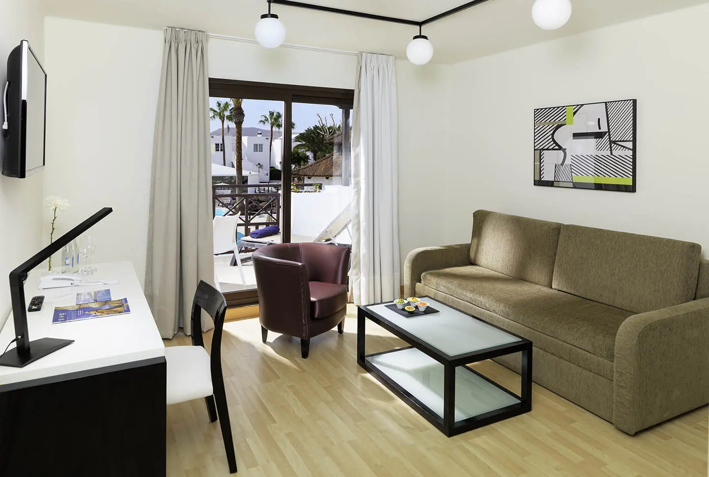 H10 White Suites Boutique Hotel - Adults Only, Room