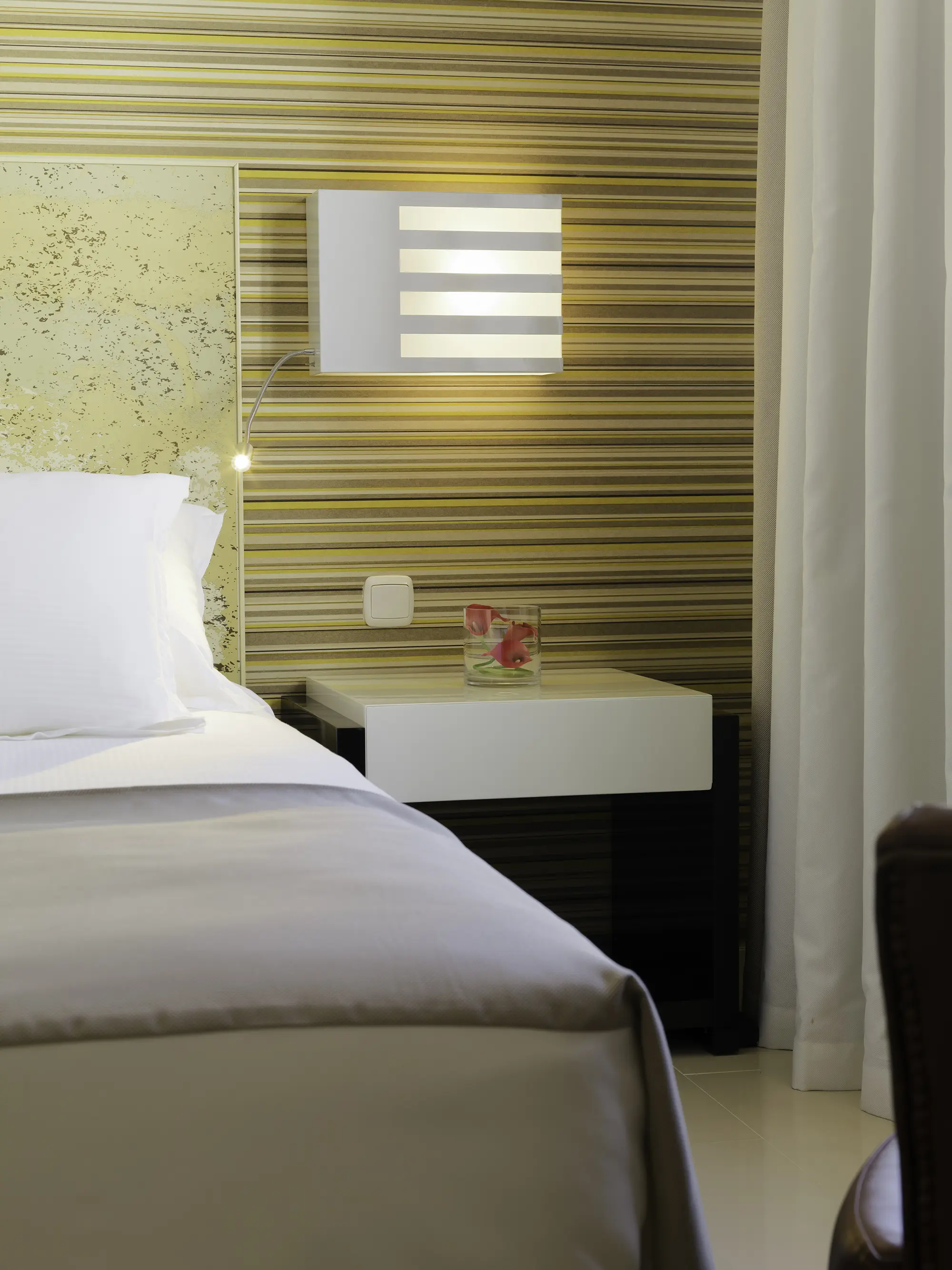 H10 White Suites Boutique Hotel - Adults Only, Room