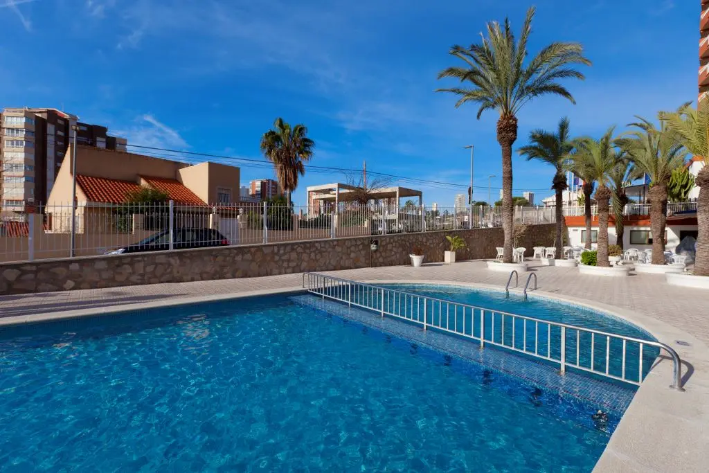 Cabana, Pool