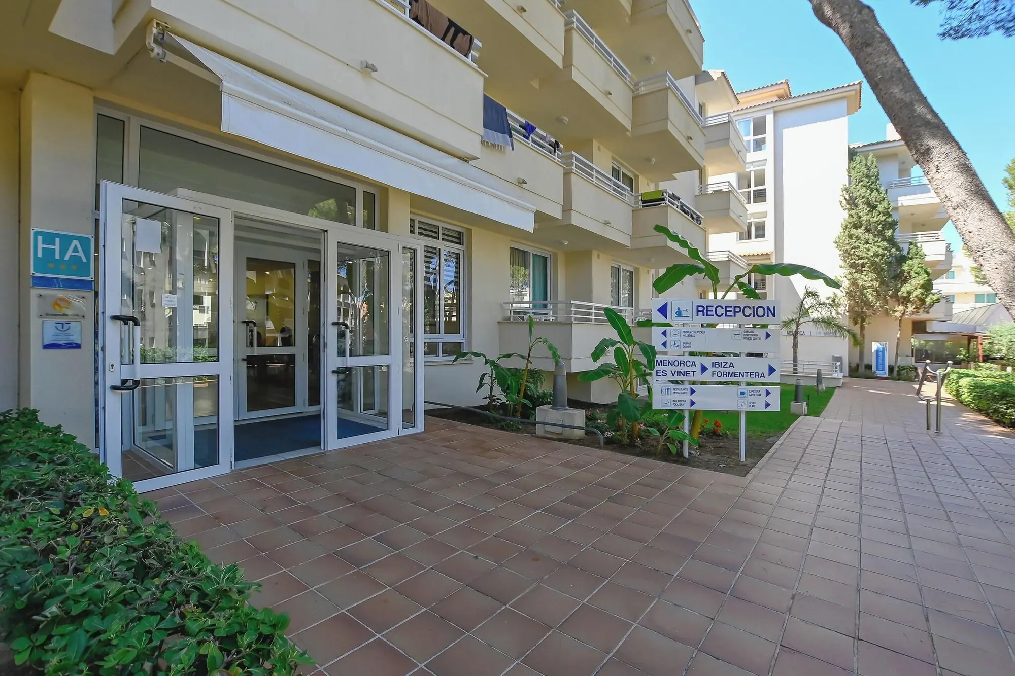 Club Hotel Cala Ratjada, General view