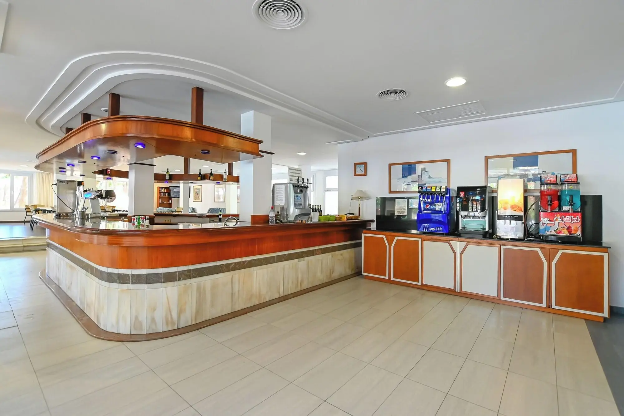 Club Hotel Cala Ratjada, Bar