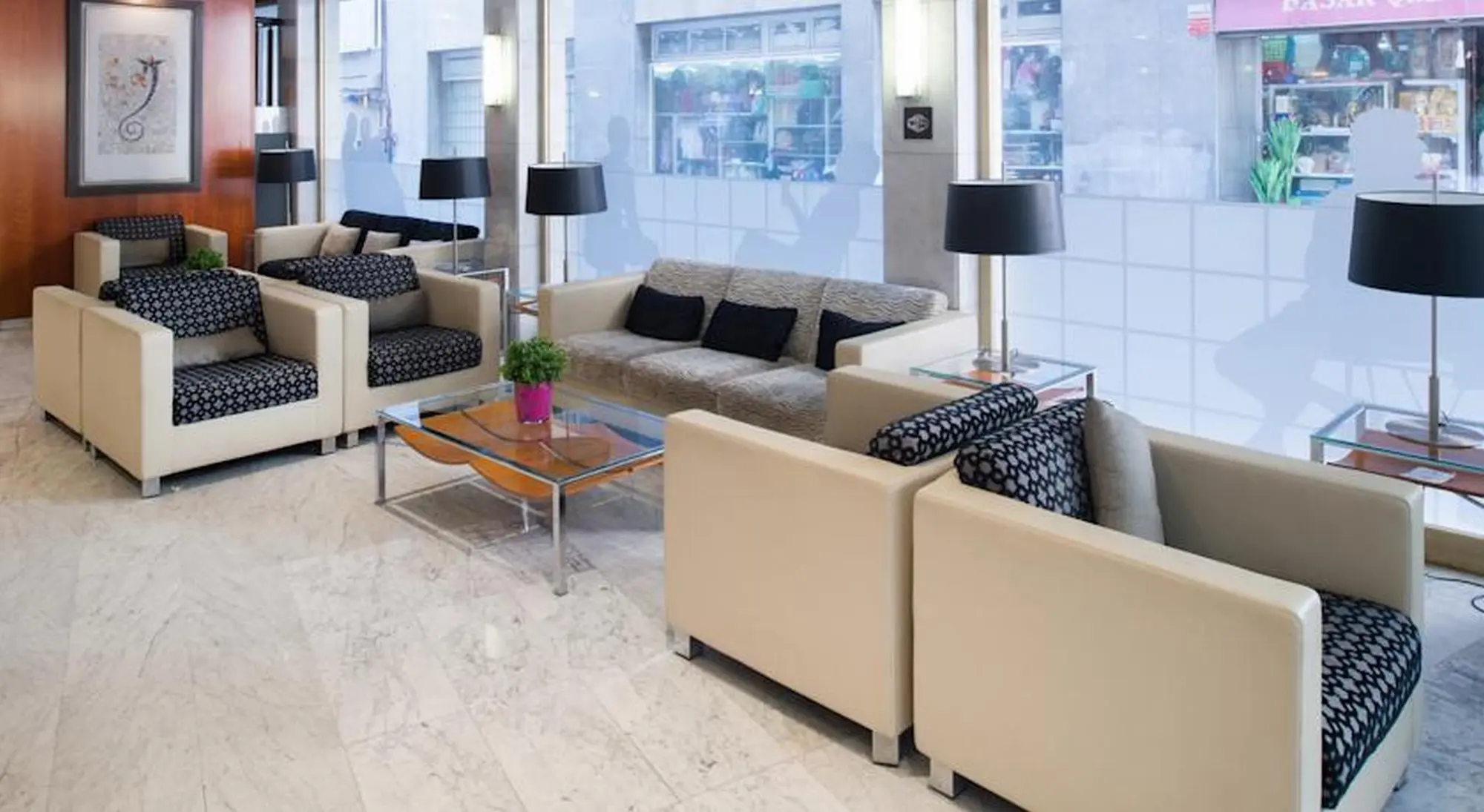 Catalonia Barcelona 505, Lobby