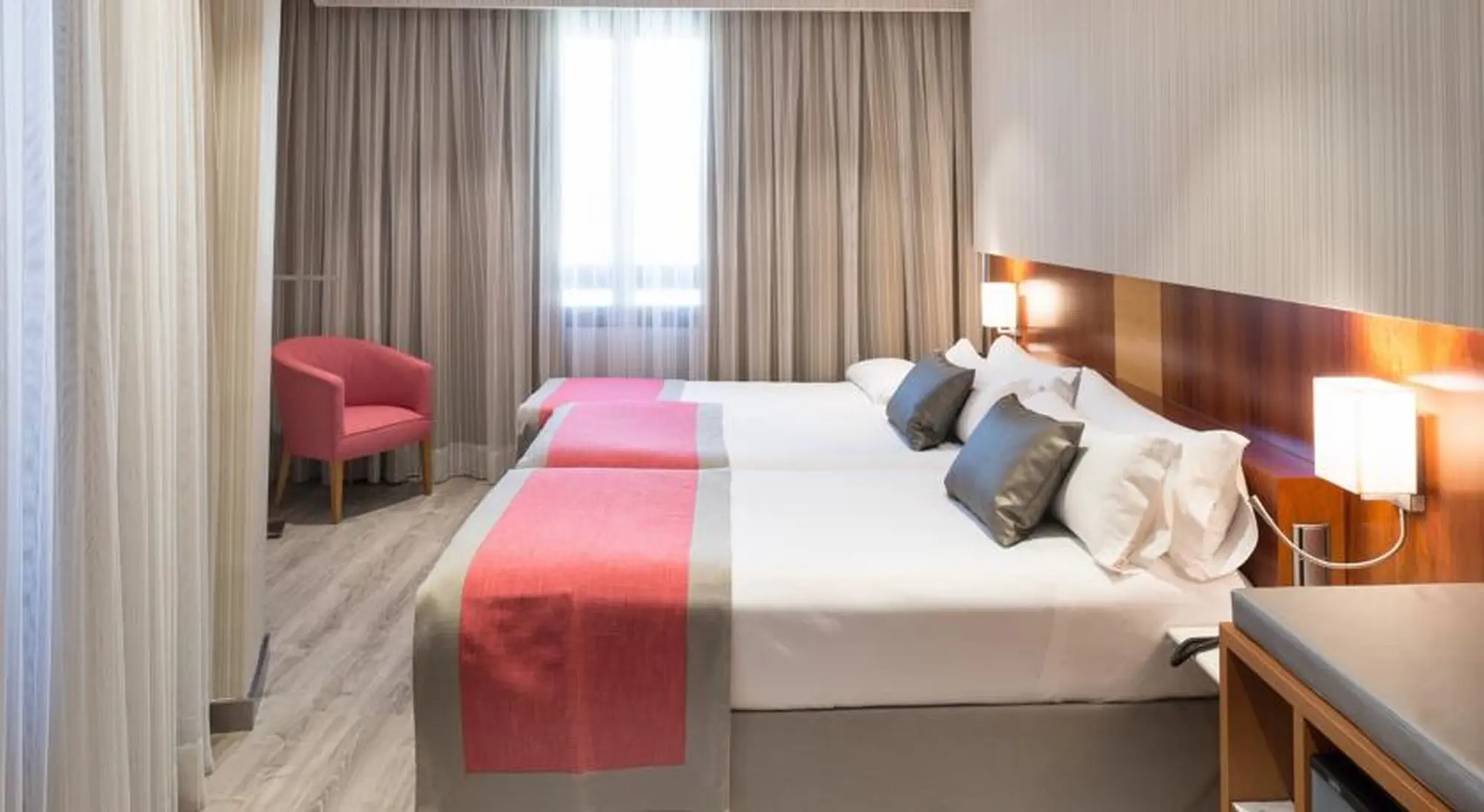 Catalonia Barcelona 505, Room