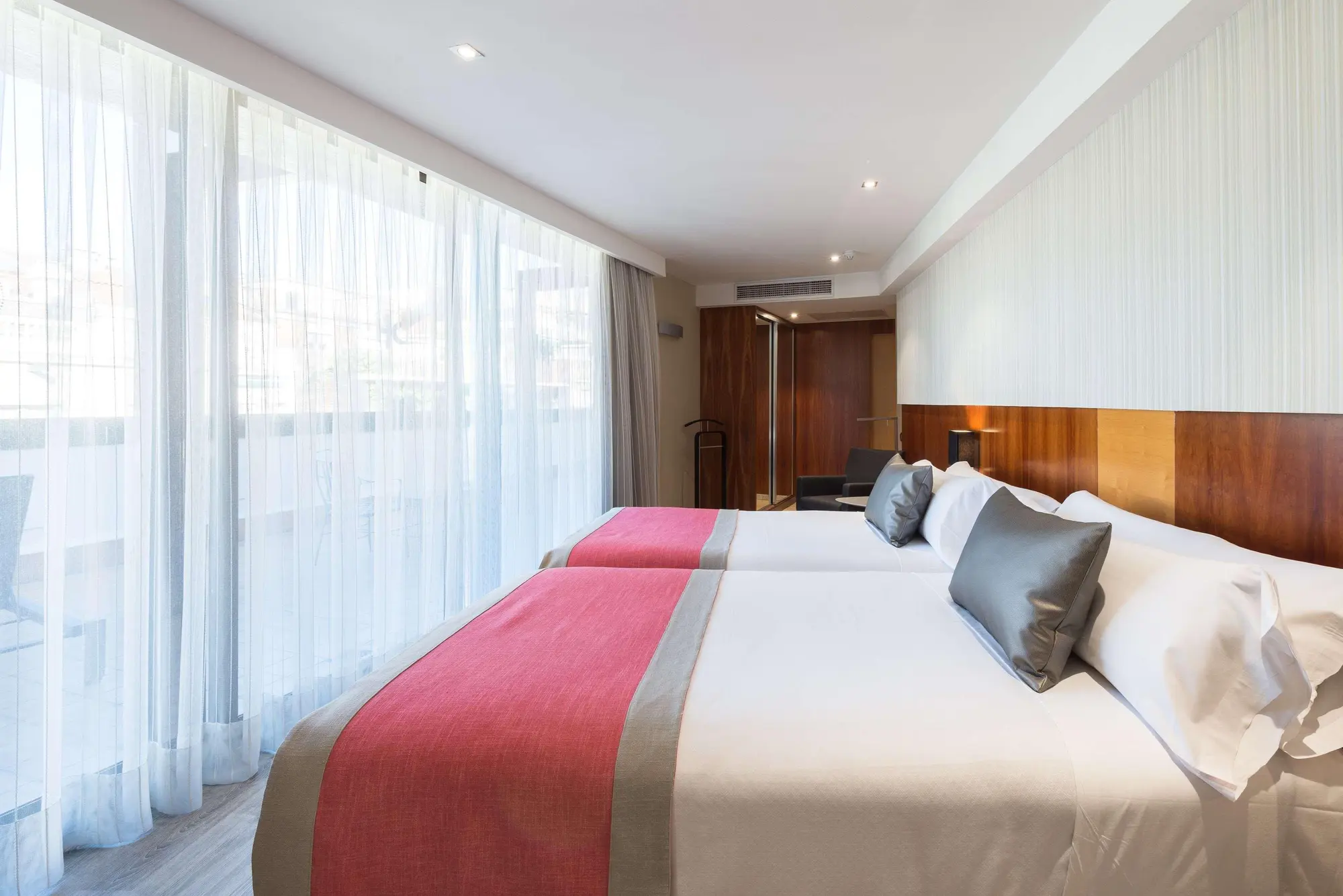 Catalonia Barcelona 505, Room