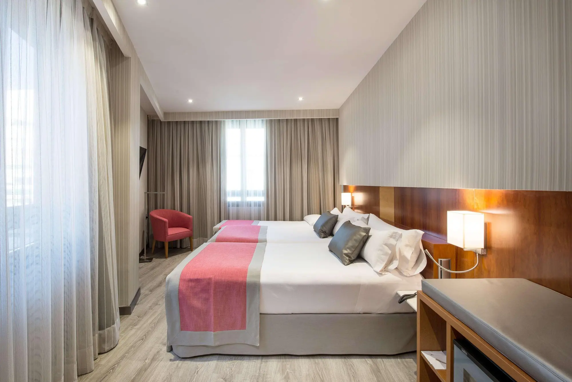 Catalonia Barcelona 505, Room
