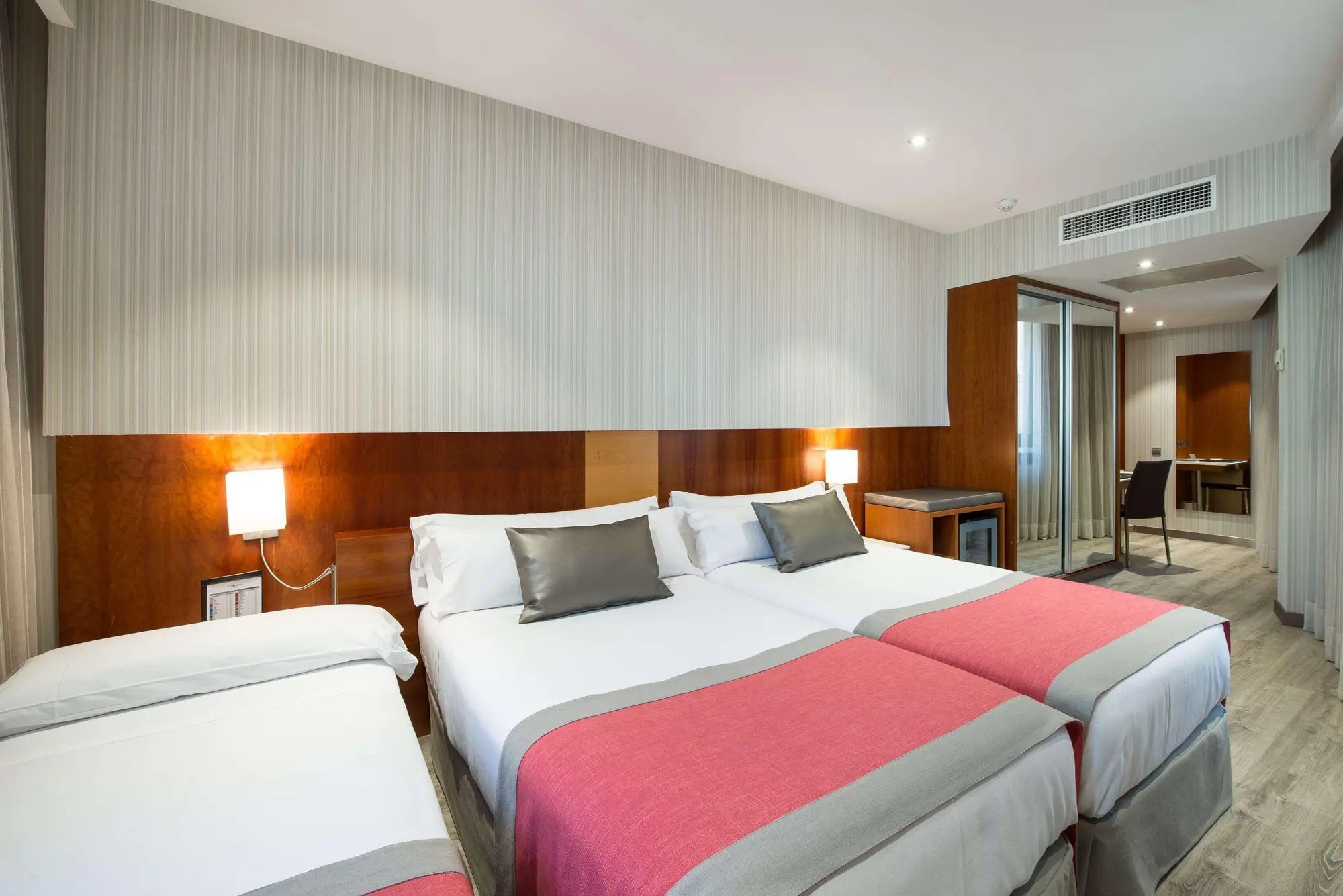 Catalonia Barcelona 505, Room