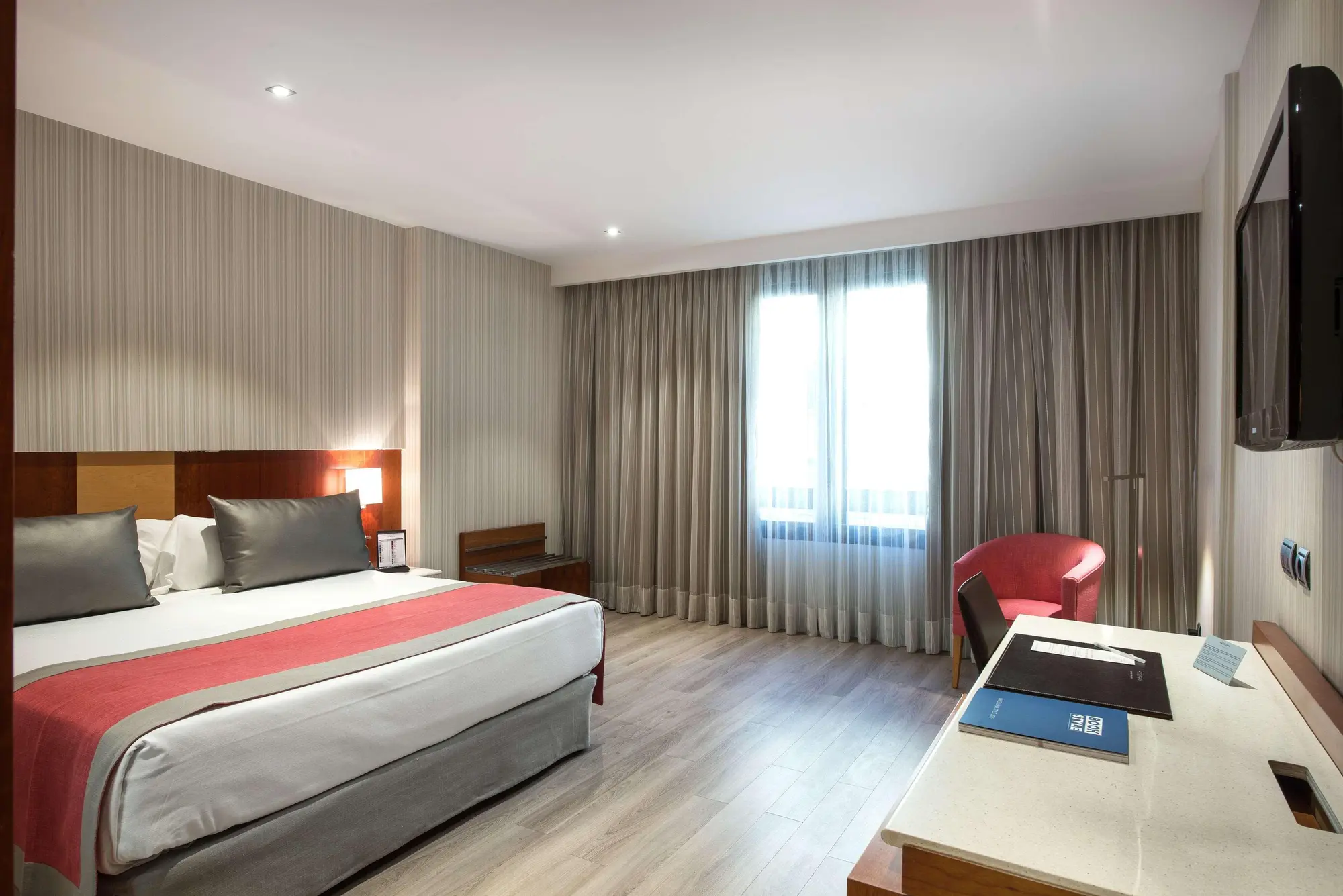 Catalonia Barcelona 505, Room