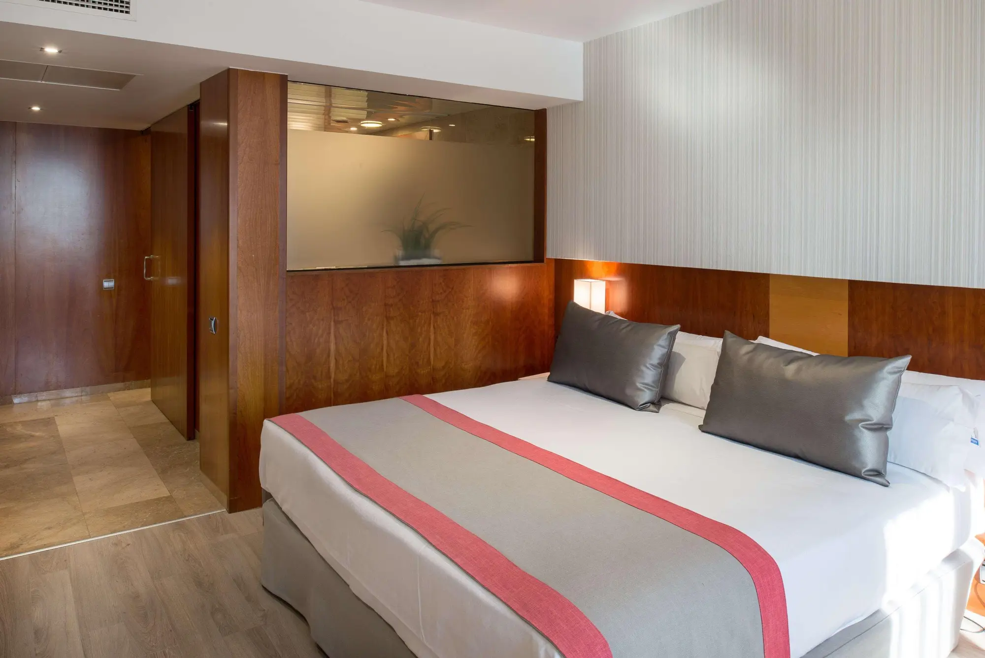 Catalonia Barcelona 505, Room