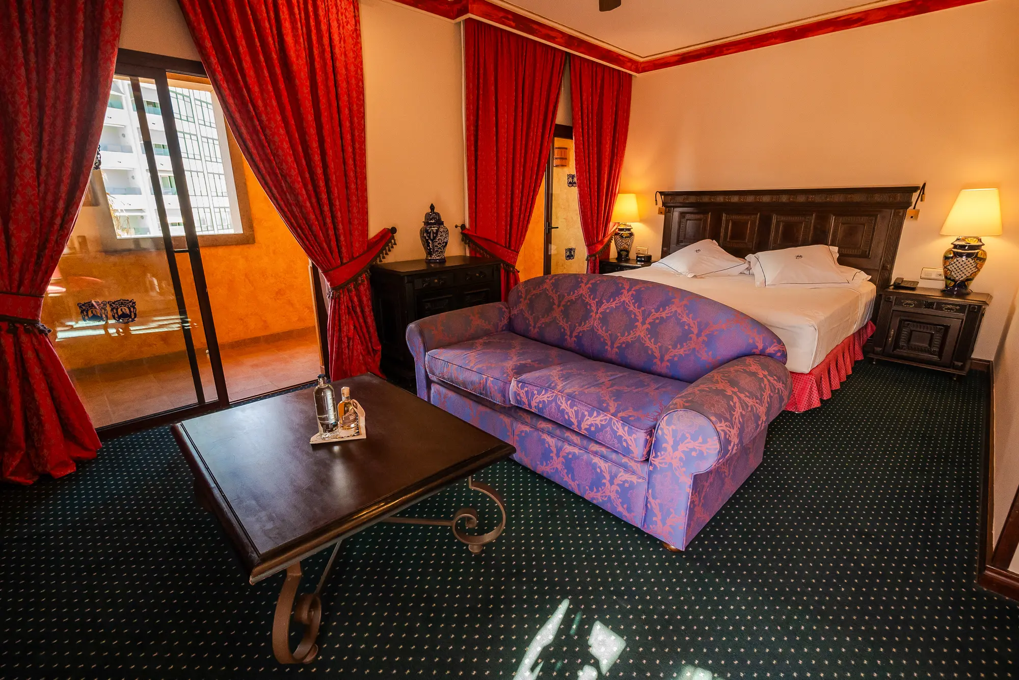 Europe Villa Cortes, Room
