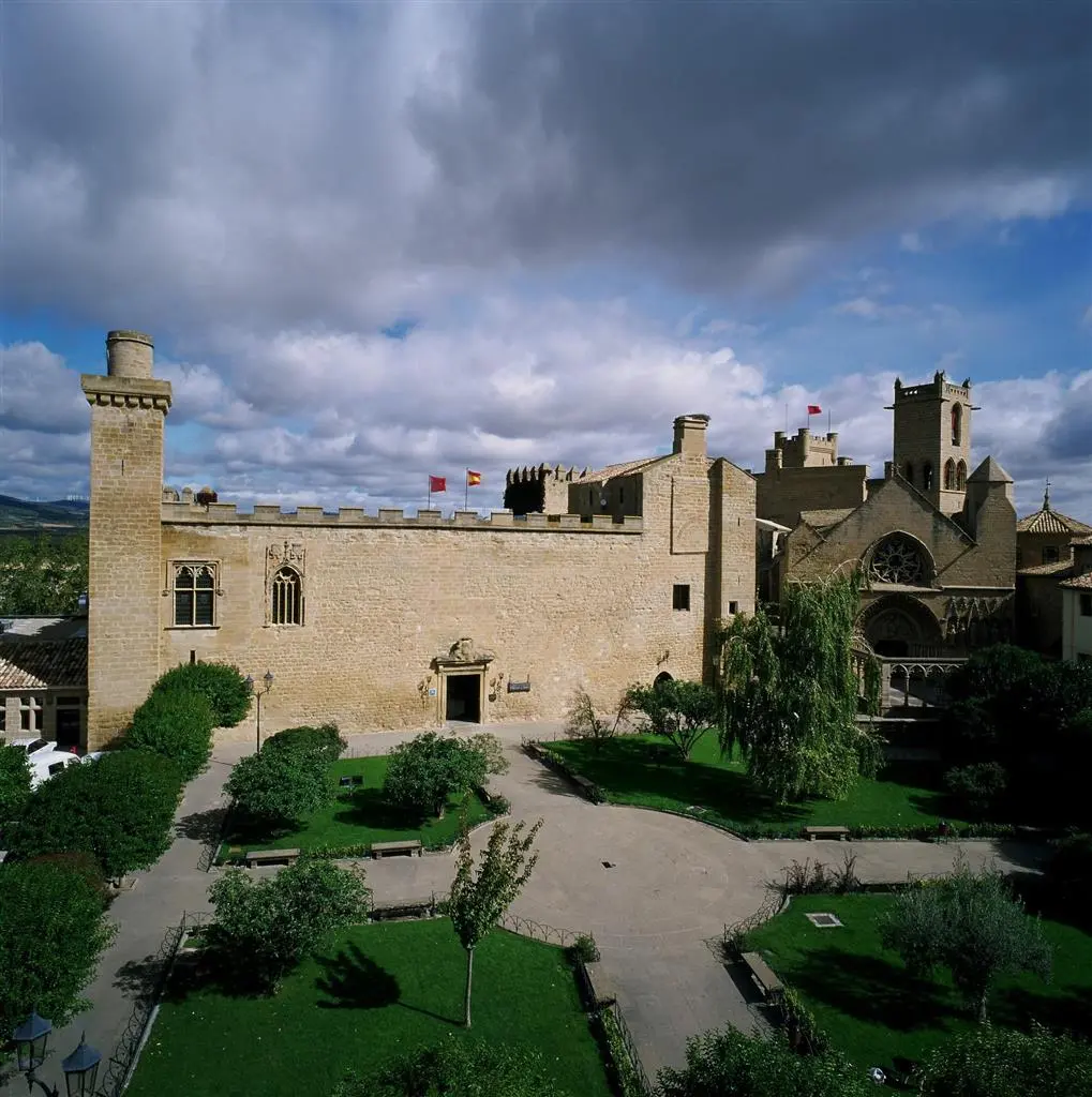 Parador De Olite, General view
