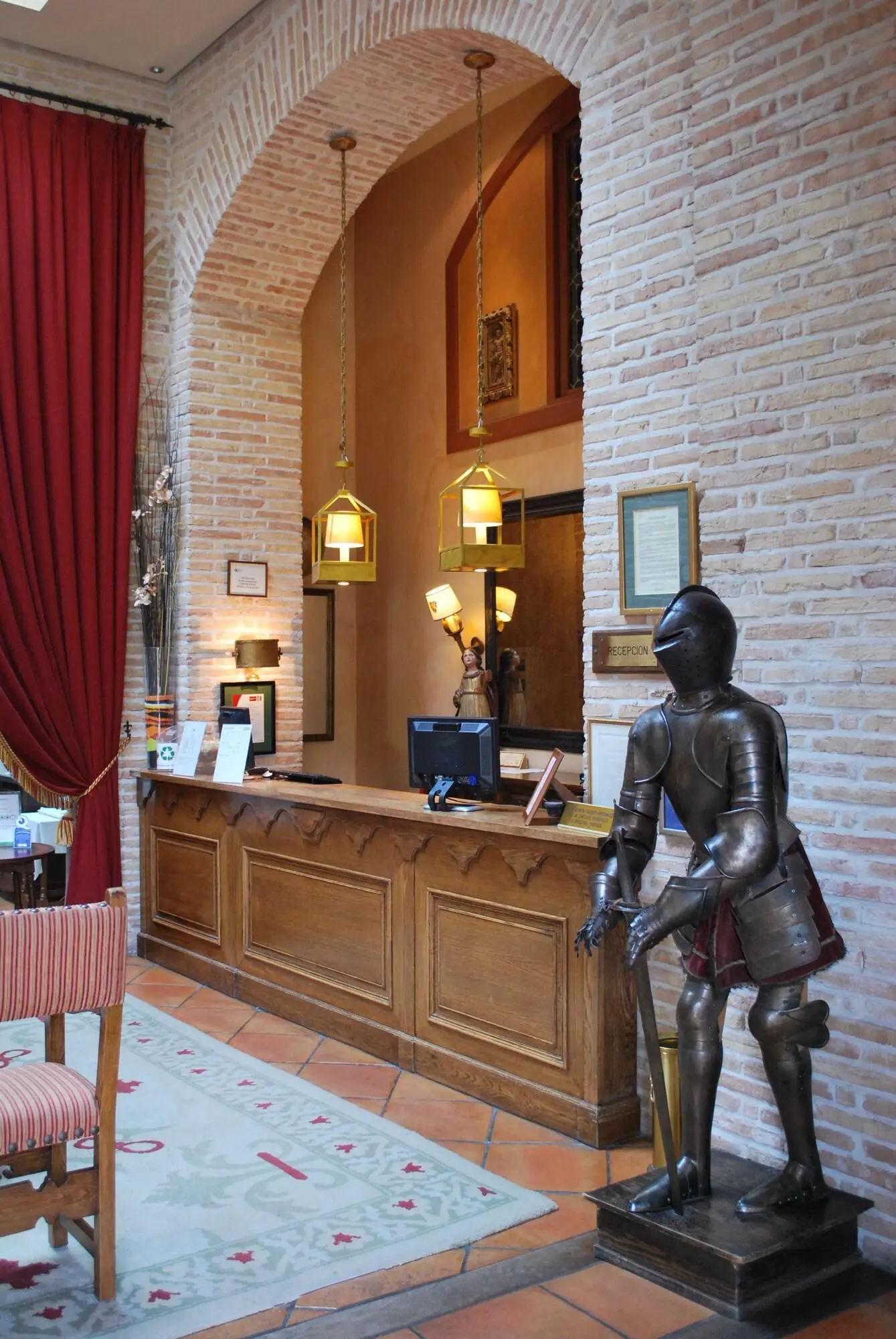 Parador De Olite, Lobby
