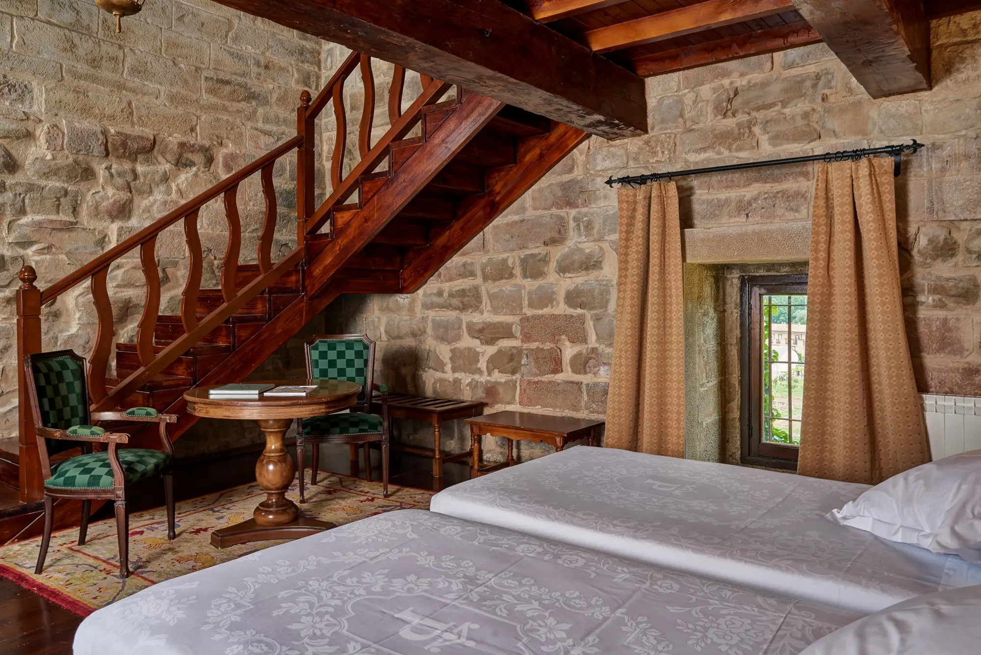 Parador De Olite, Room