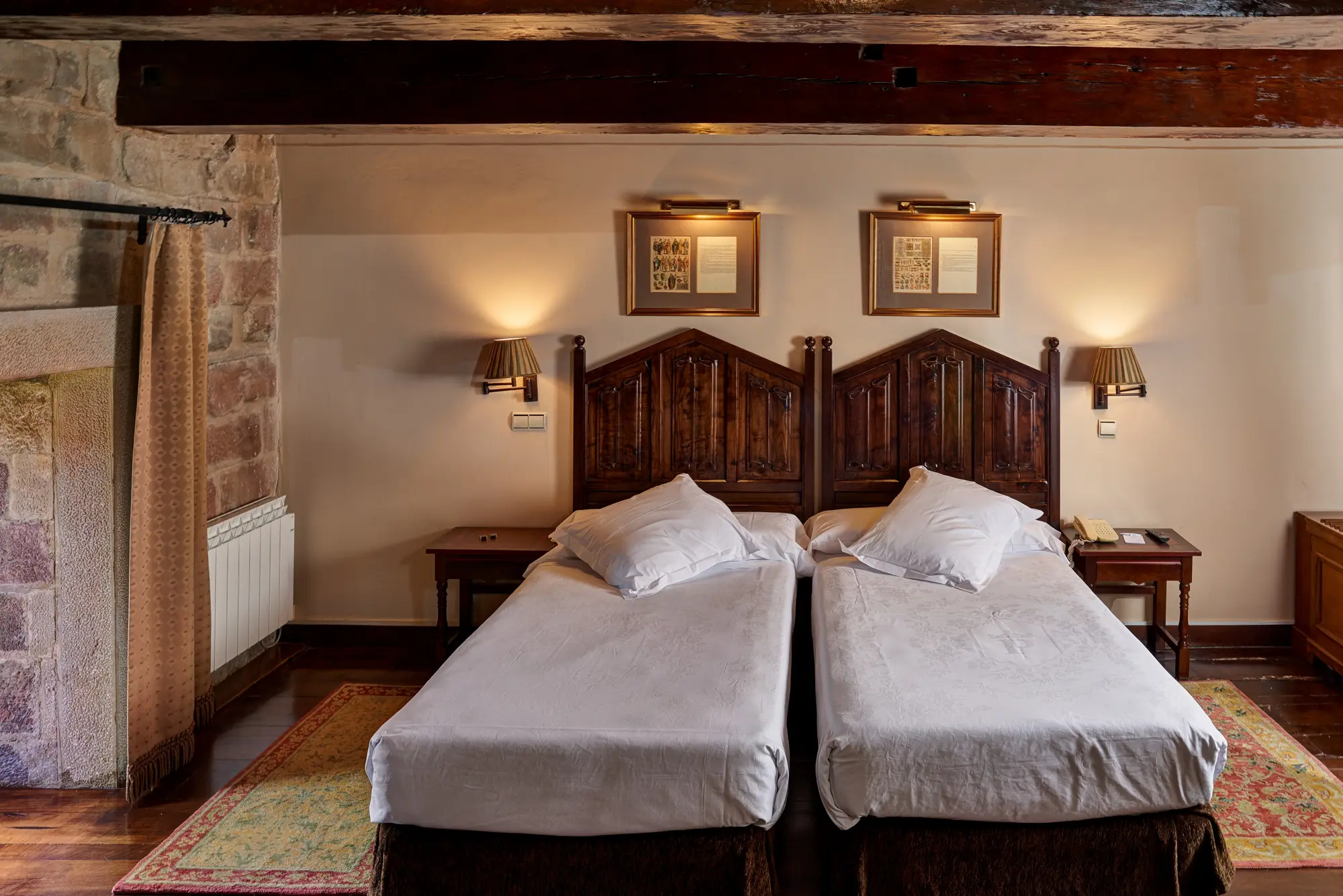 Parador De Olite, Room