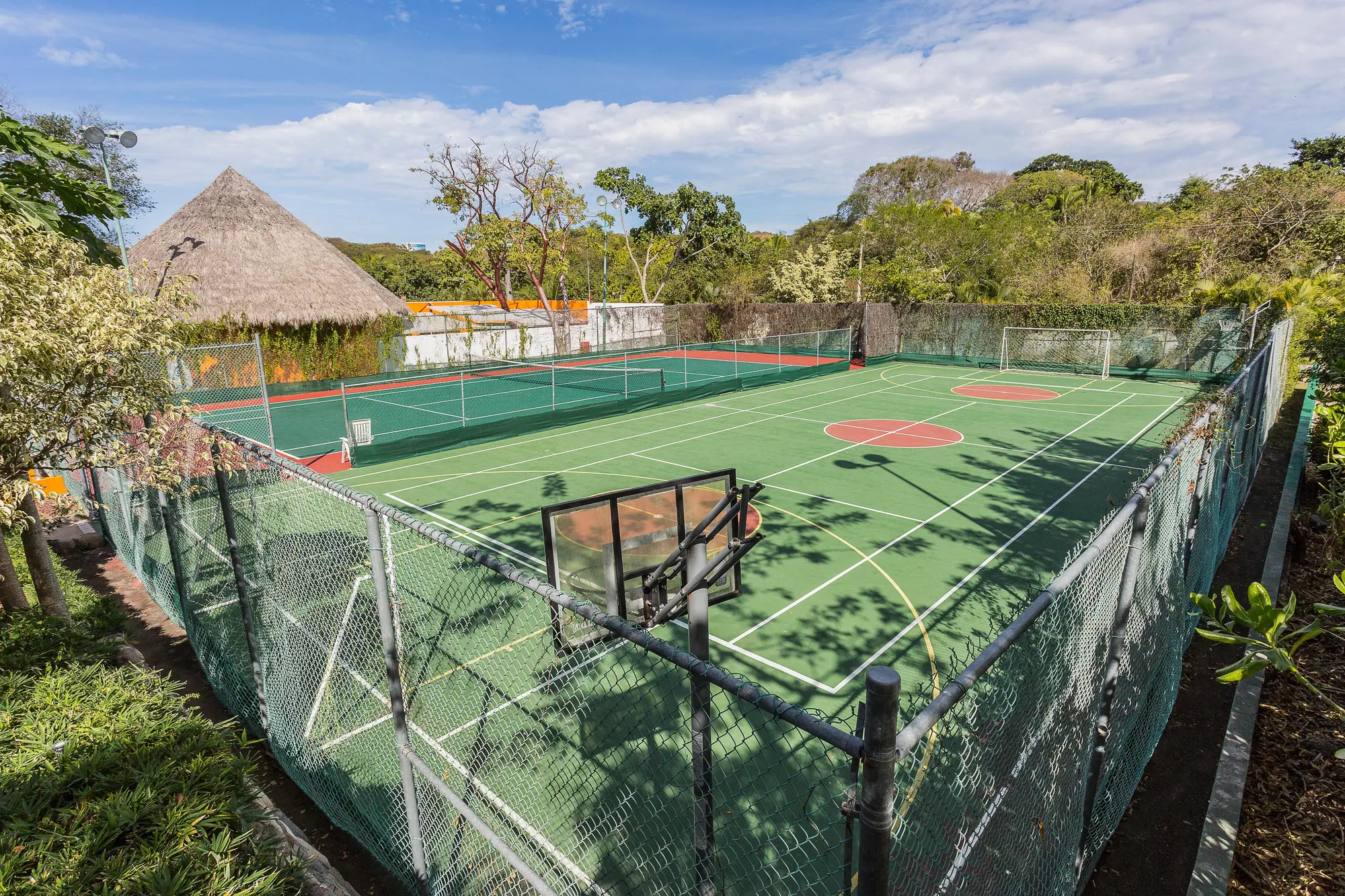 Grand Palladium Vallarta Resort and Spa All Incl, Sports and Entertainment