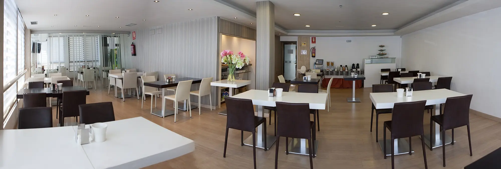 Aguadulce, Lobby