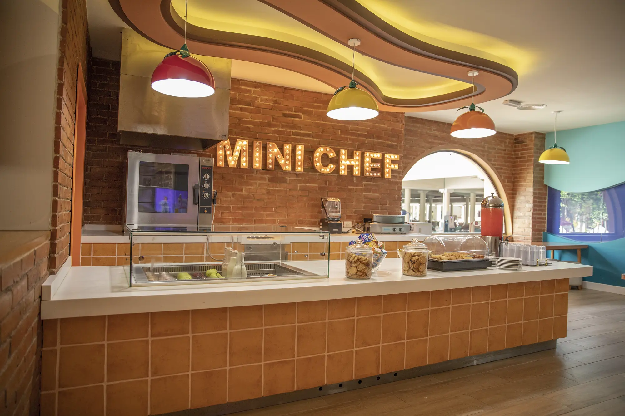 Iberostar Waves Dominicana All Inclusive, Sports and Entertainment