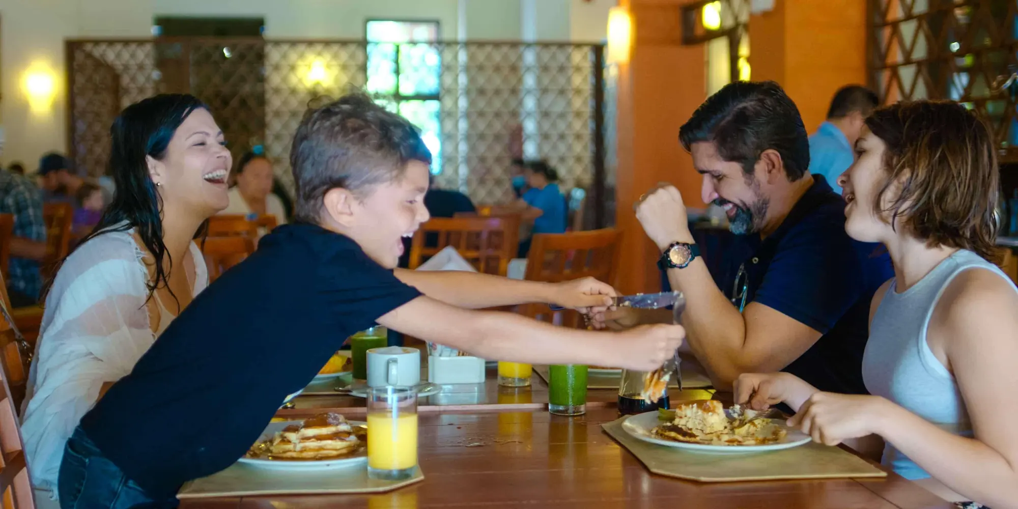 Allegro Playacar, Restaurant