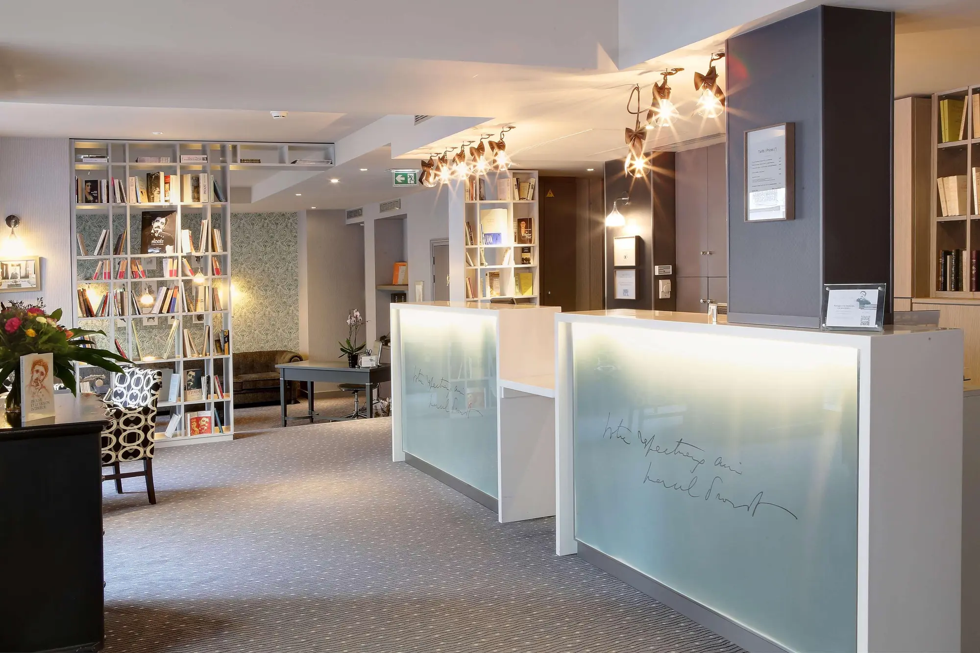 Hotel Litteraire Le Swann, BW Premier Collection, Lobby