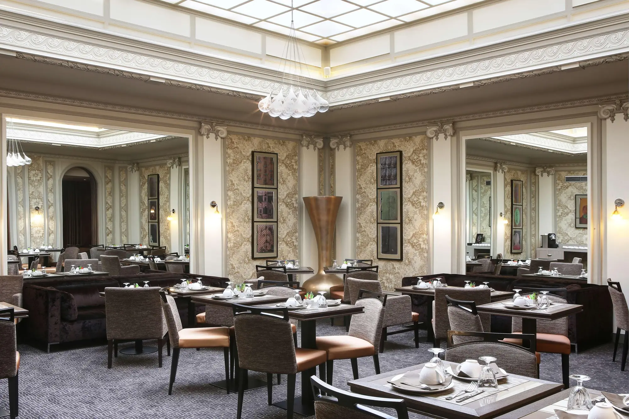 Hotel Litteraire Le Swann, BW Premier Collection, Restaurant