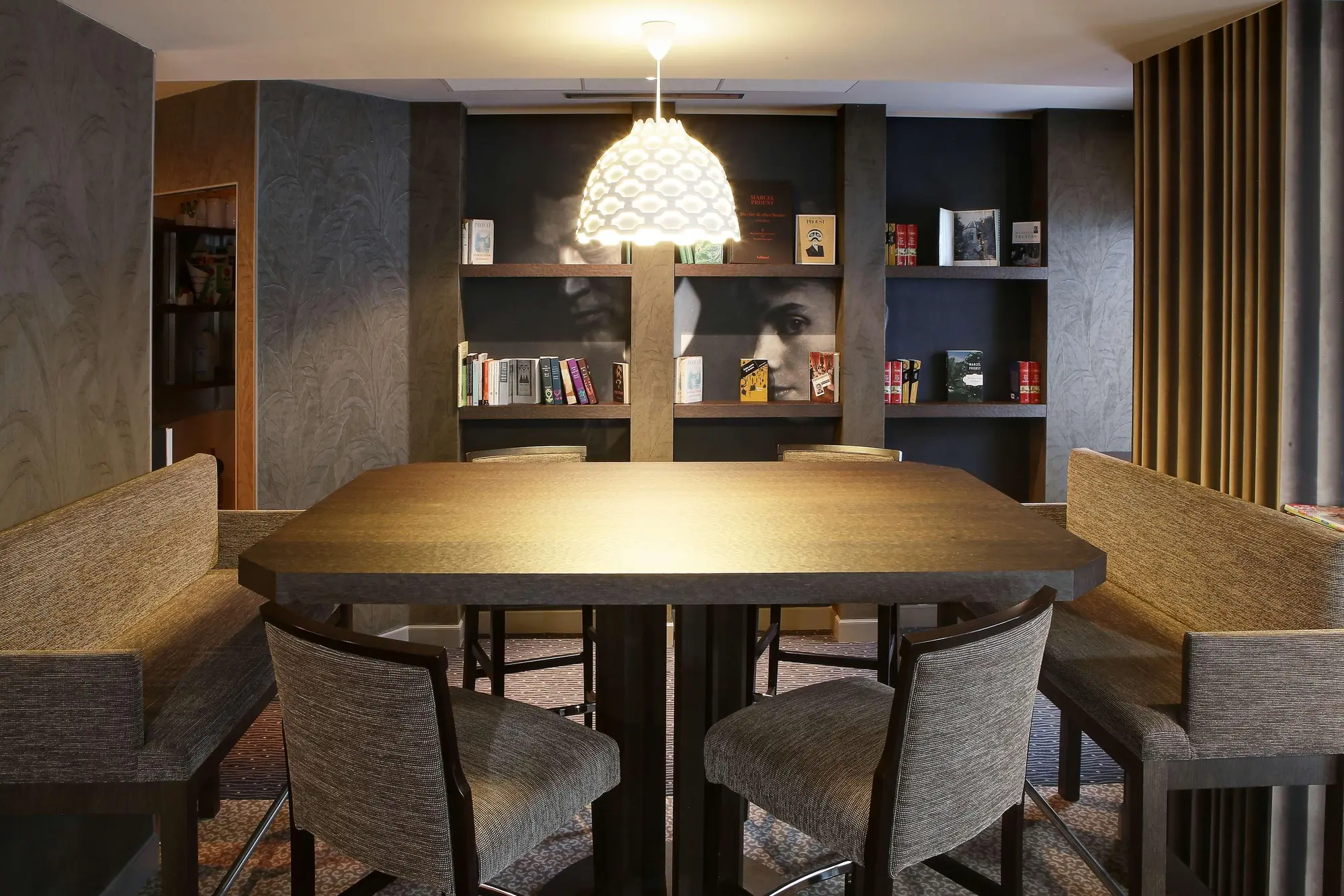 Hotel Litteraire Le Swann, BW Premier Collection, Restaurant