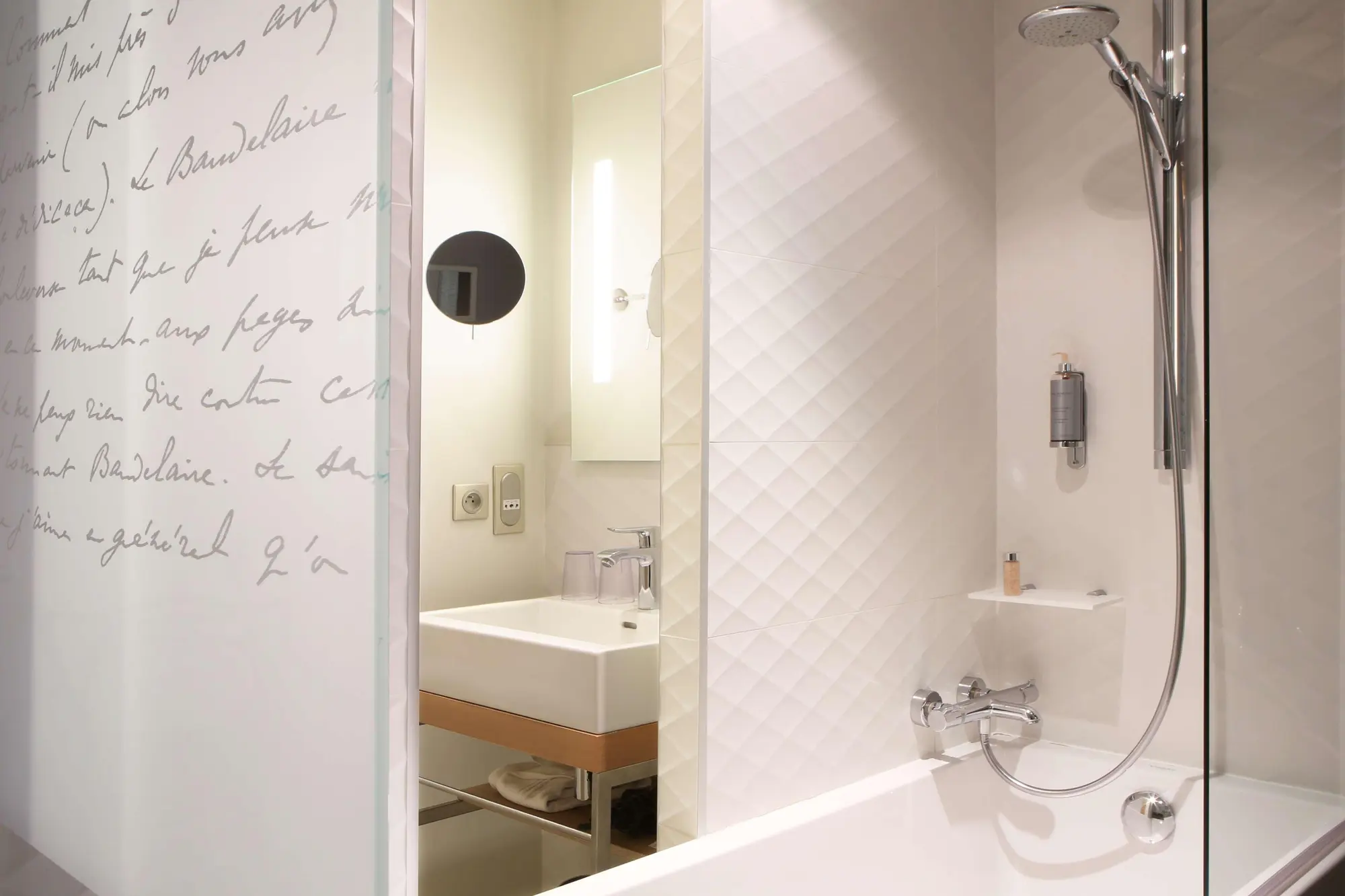 Hotel Litteraire Le Swann, BW Premier Collection, Room