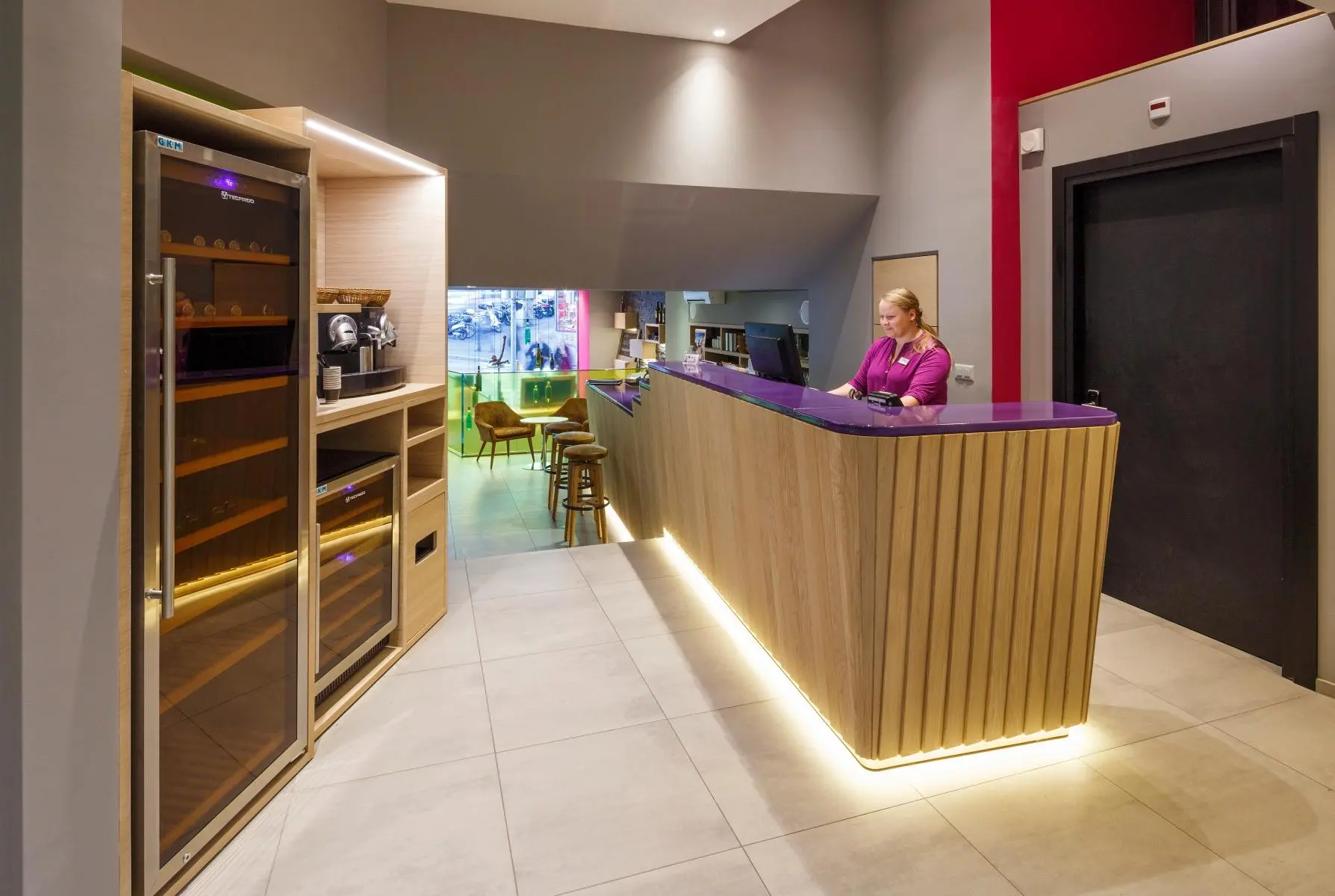 Swiss Wine By Fassbind, Lobby