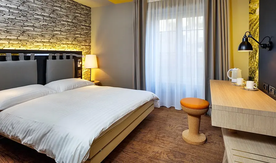 Swiss Wine By Fassbind, Room