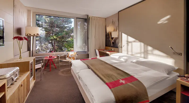Agora Swiss Night by Fassbind Lausanne, Room