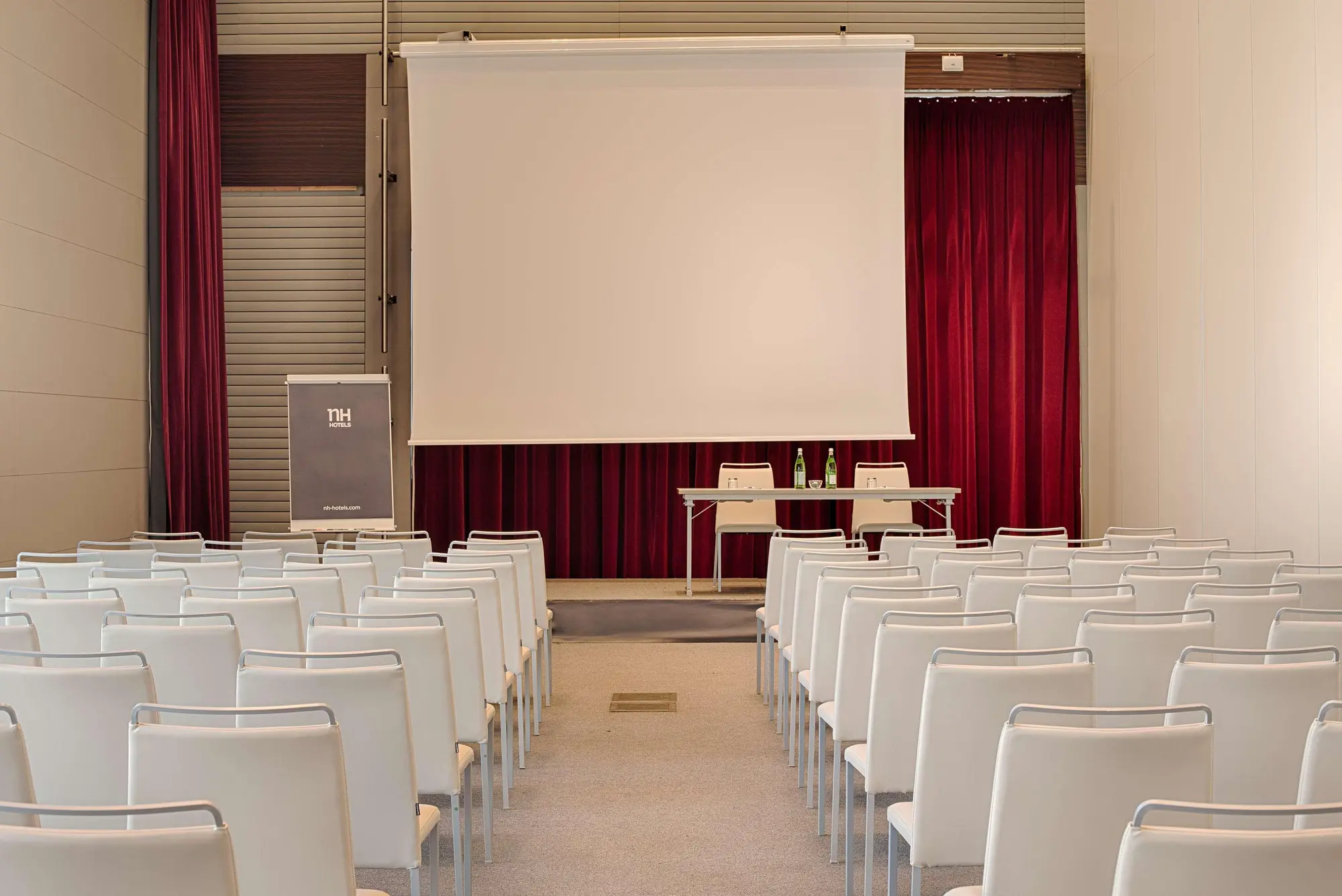 NH Venezia Laguna Palace, Conferences