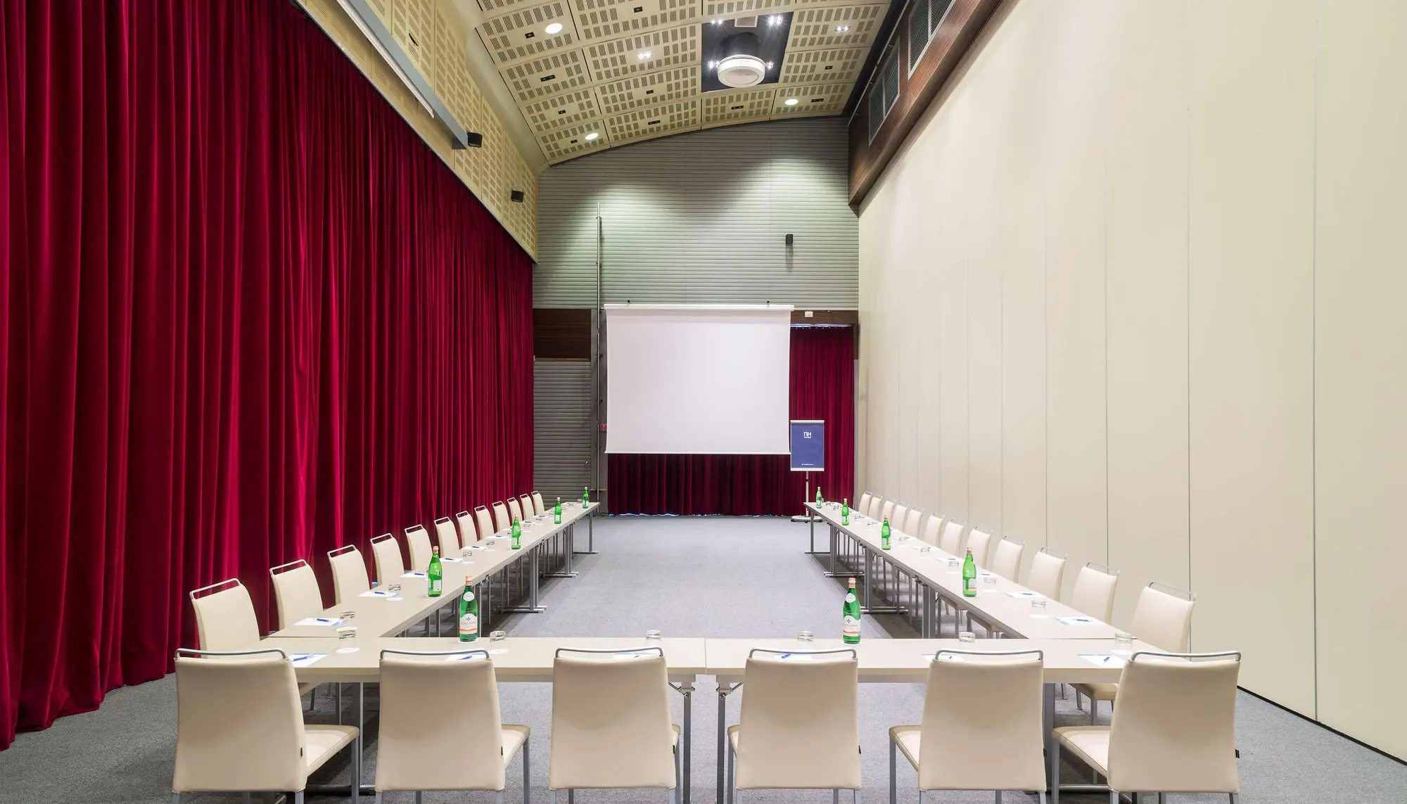 NH Venezia Laguna Palace, Conferences