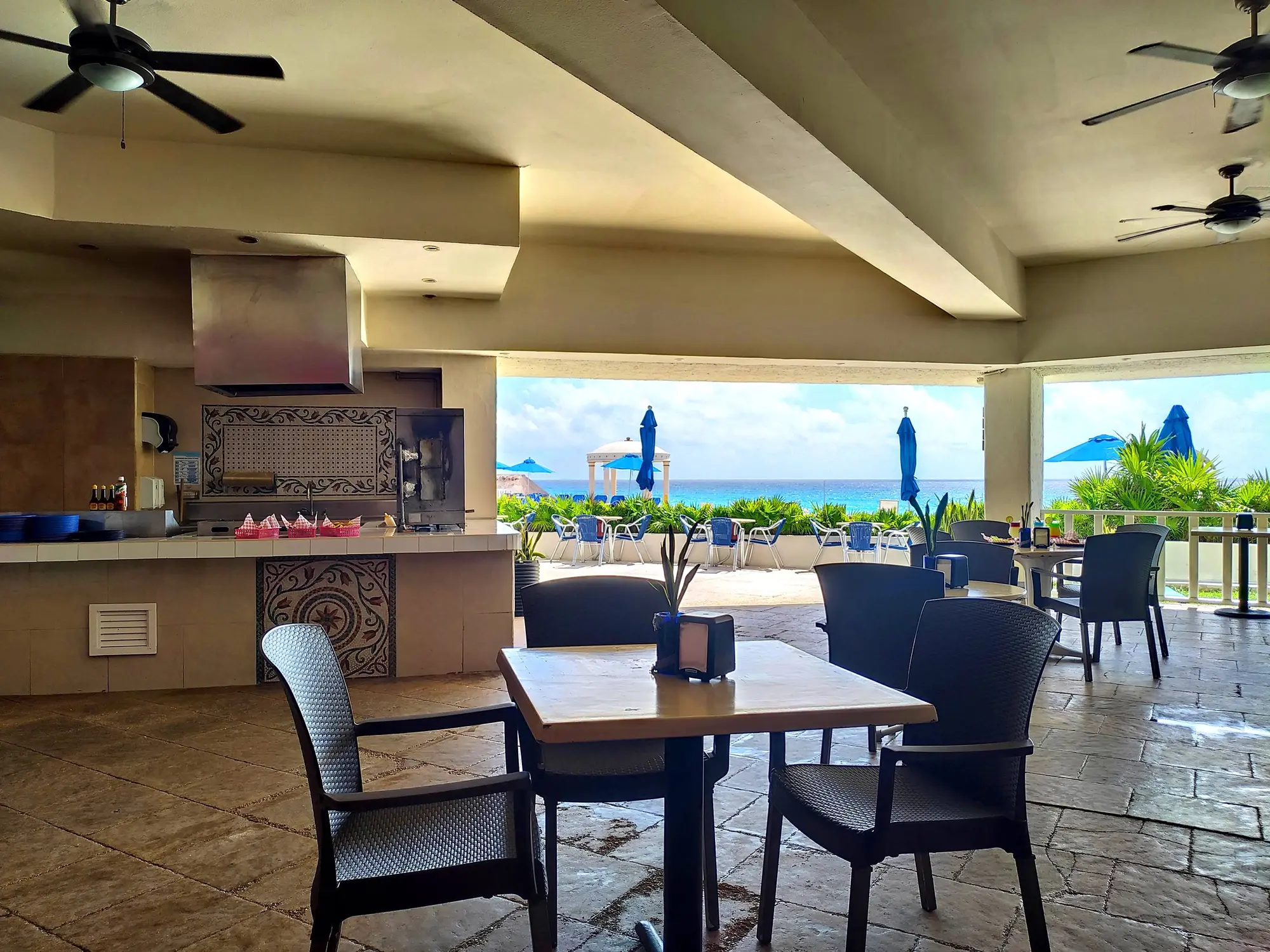 Golden Parnassus Resort- Adults Only All Inclusive, Bar