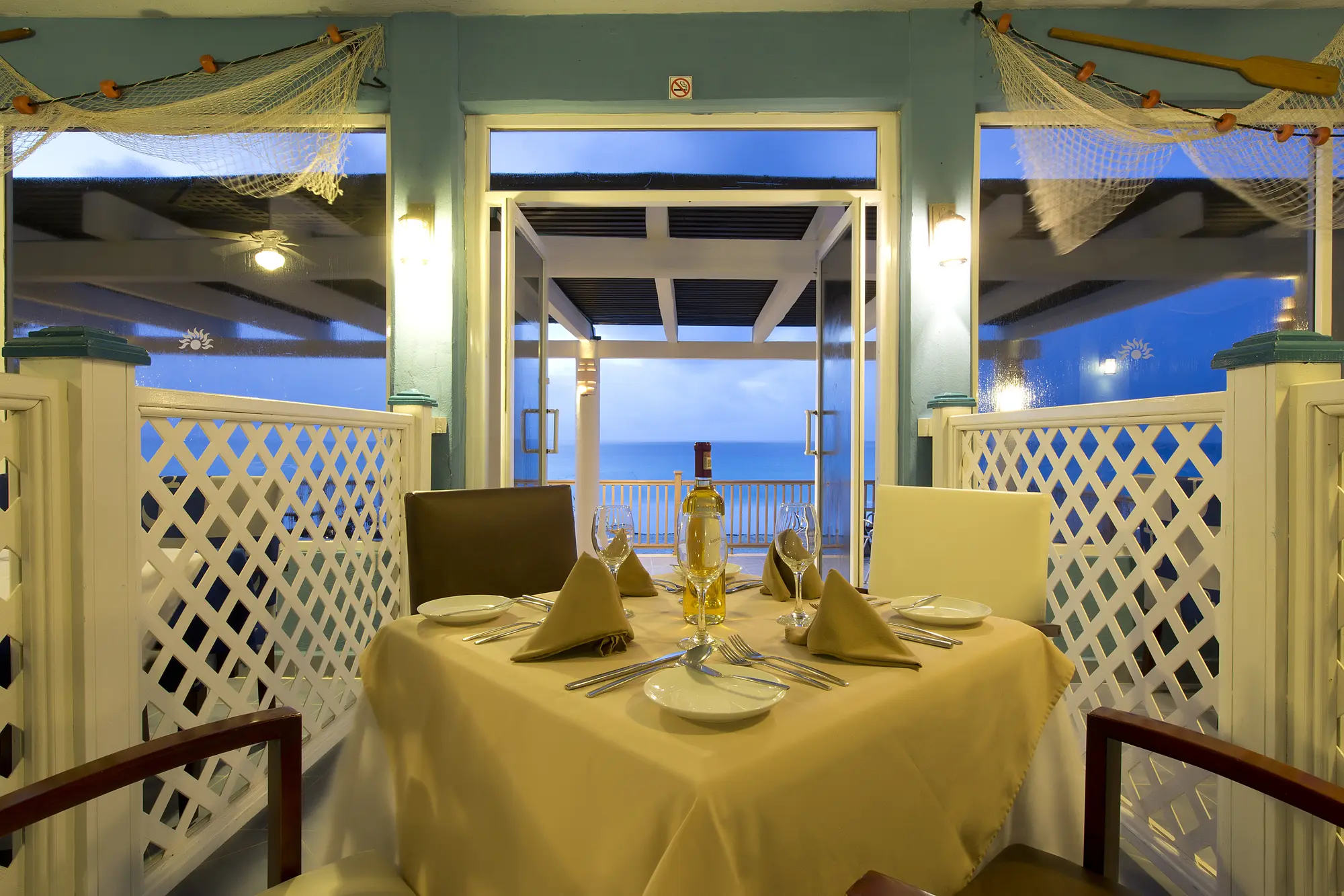 Golden Parnassus Resort- Adults Only All Inclusive, Restaurant